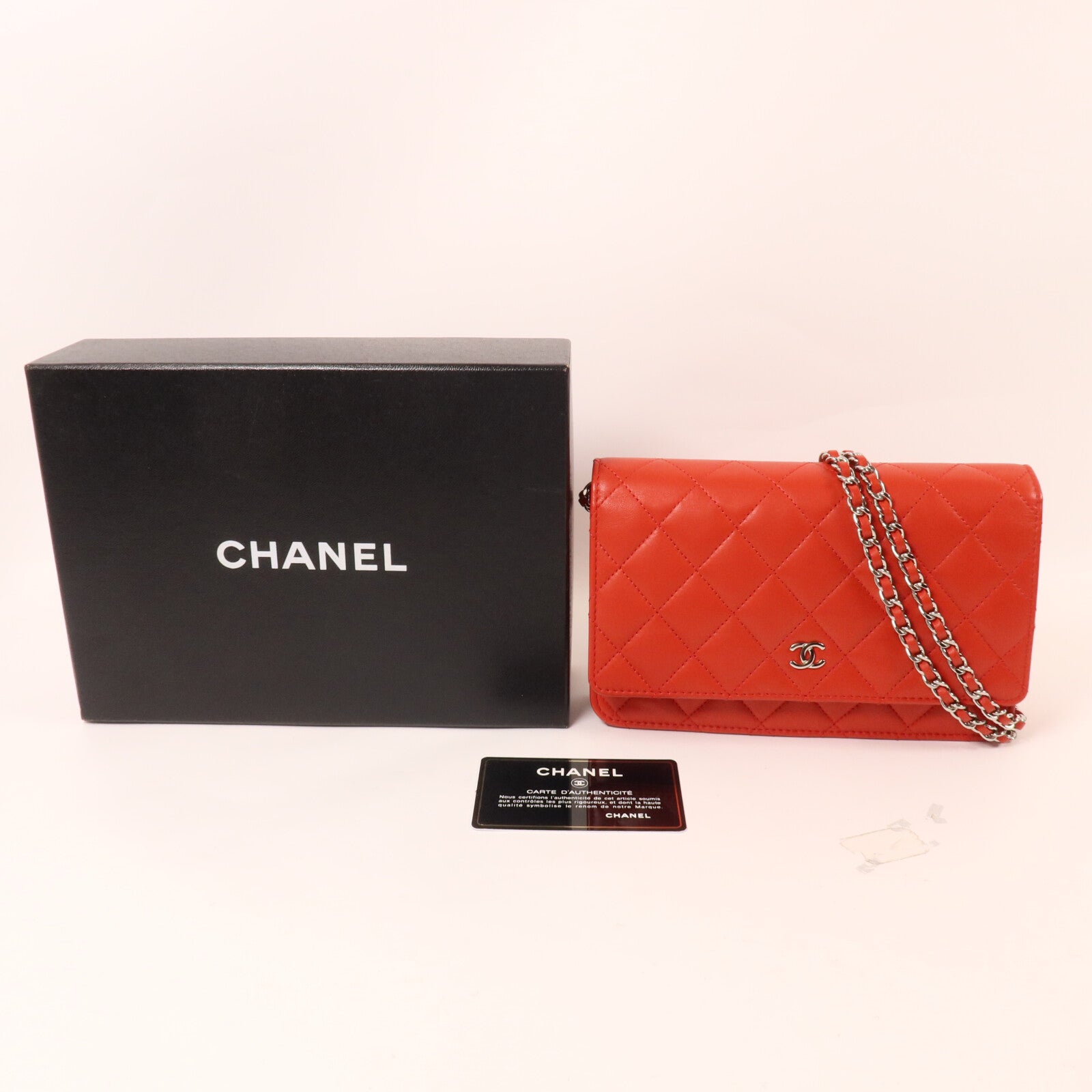 CHANEL 羊皮皮革Wallet On Chain鏈帶肩背袋
