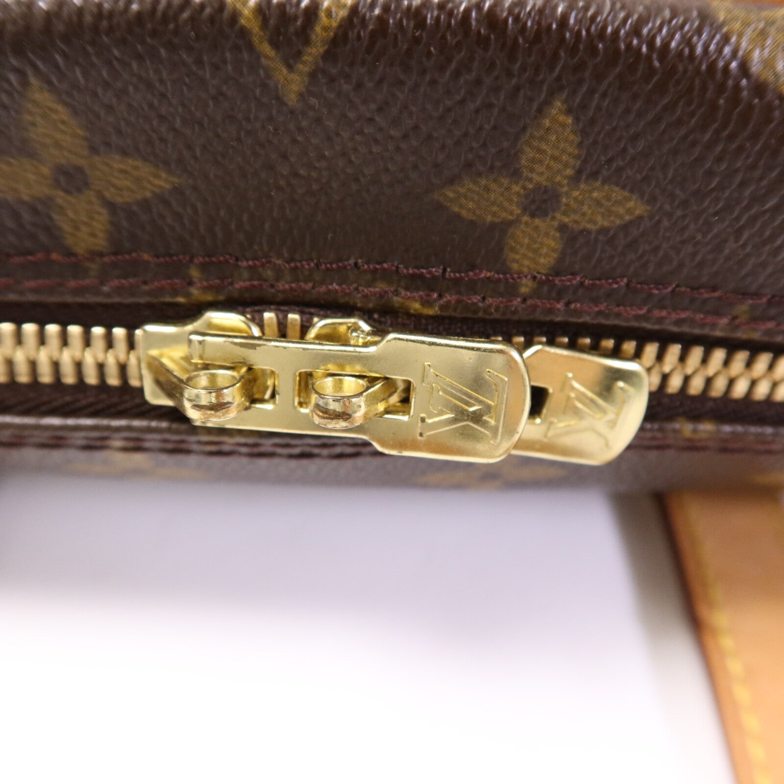 LOUIS VUITTON Monogram Porte Documents Pegase金扣手挽袋