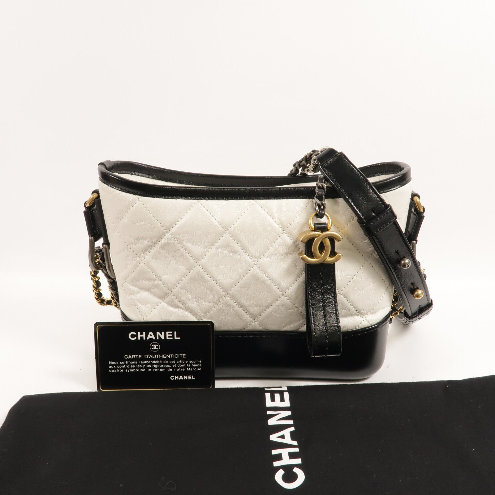 CHANEL 牛皮皮革Gabrielle Small鏈帶肩背袋