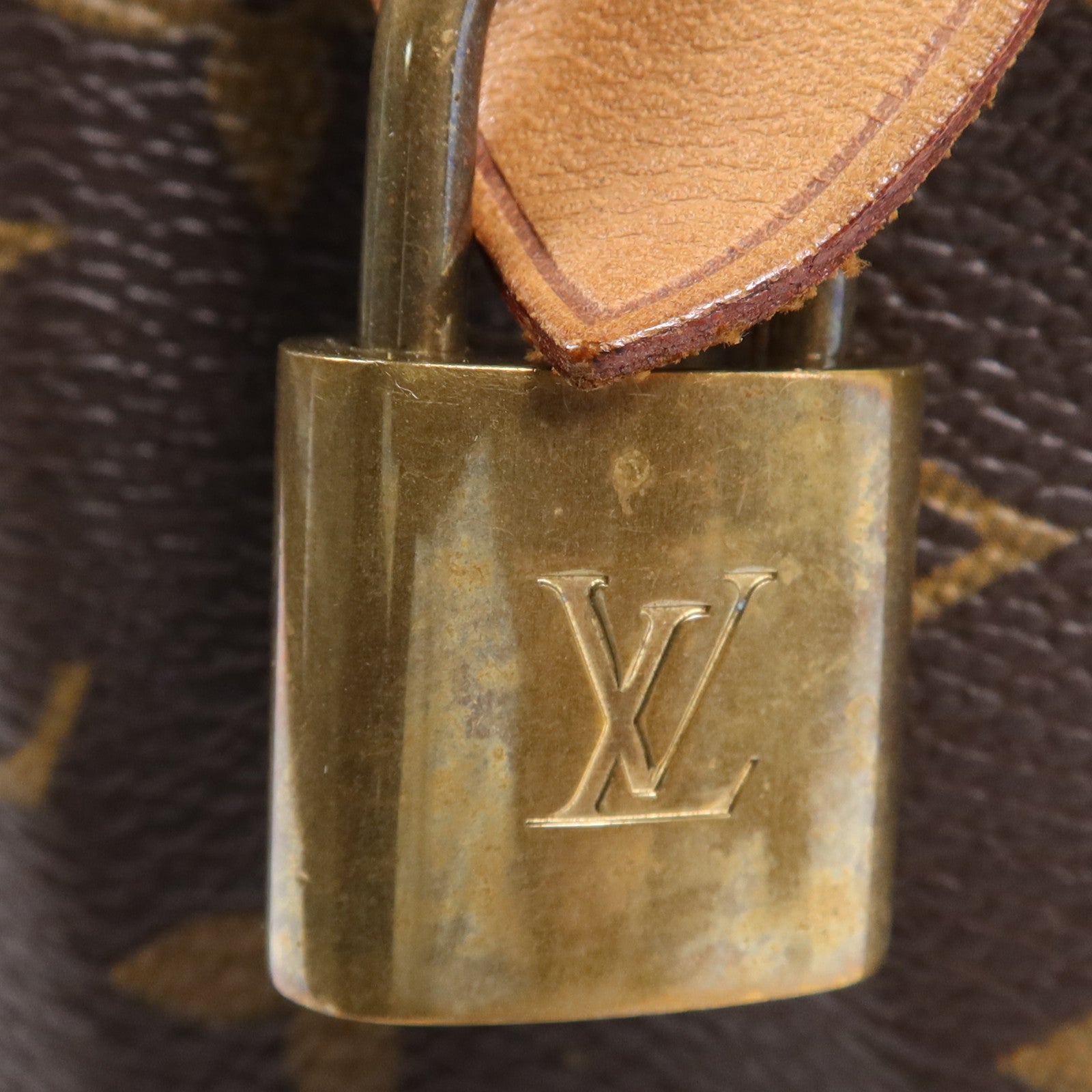 LOUIS VUITTON Monogram Speedy 25金扣手挽袋