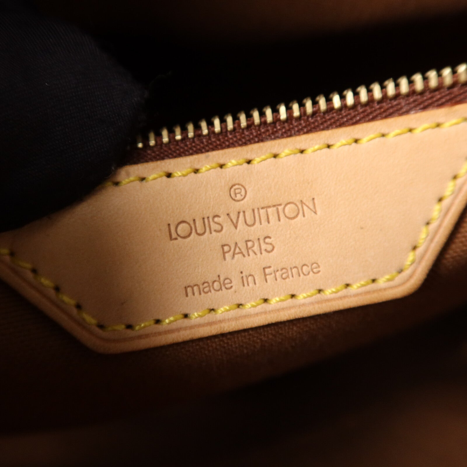 LOUIS VUITTON Monogram Porte Documents Pegase金扣手挽袋