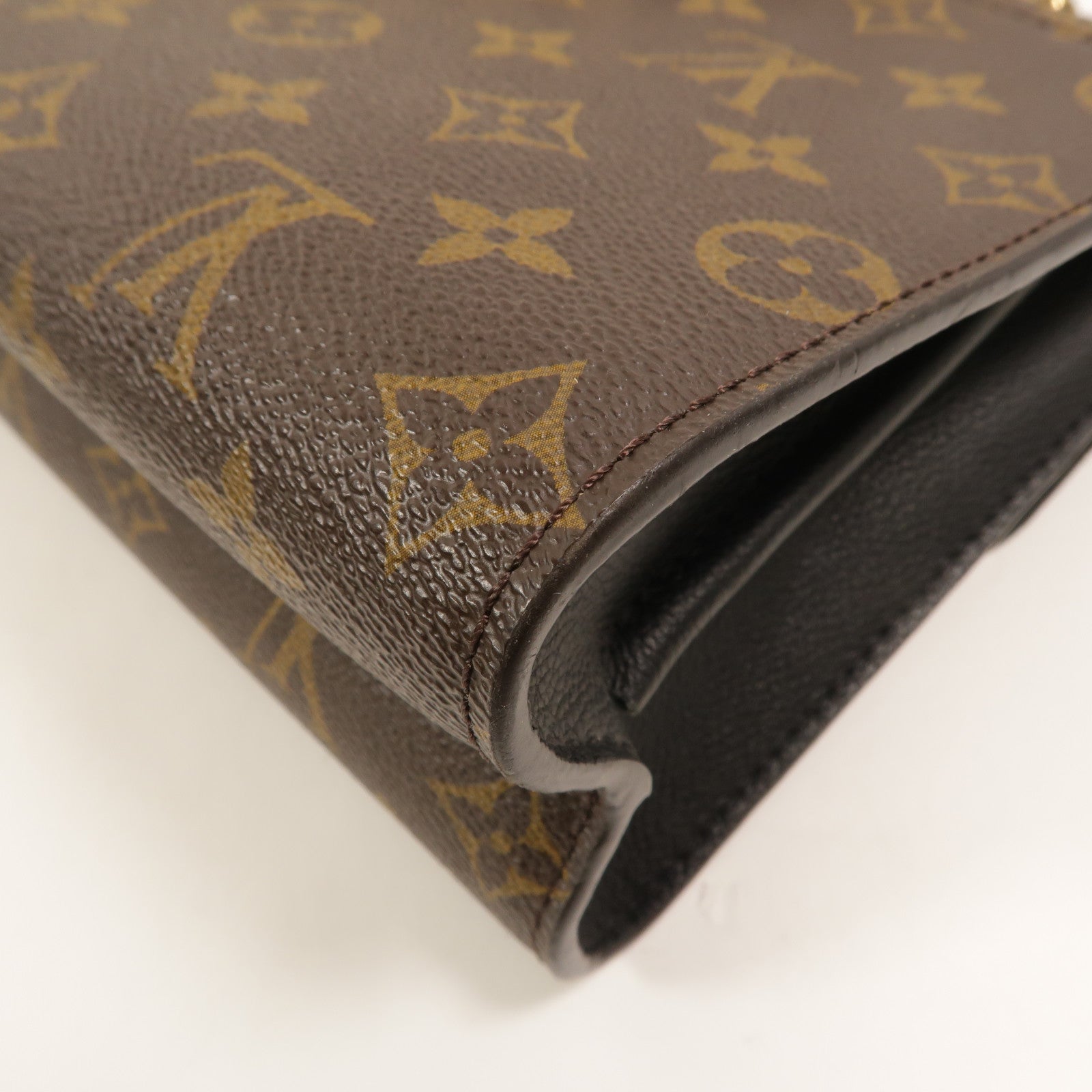 LOUIS VUITTON Monogram Victoire鏈帶肩背袋