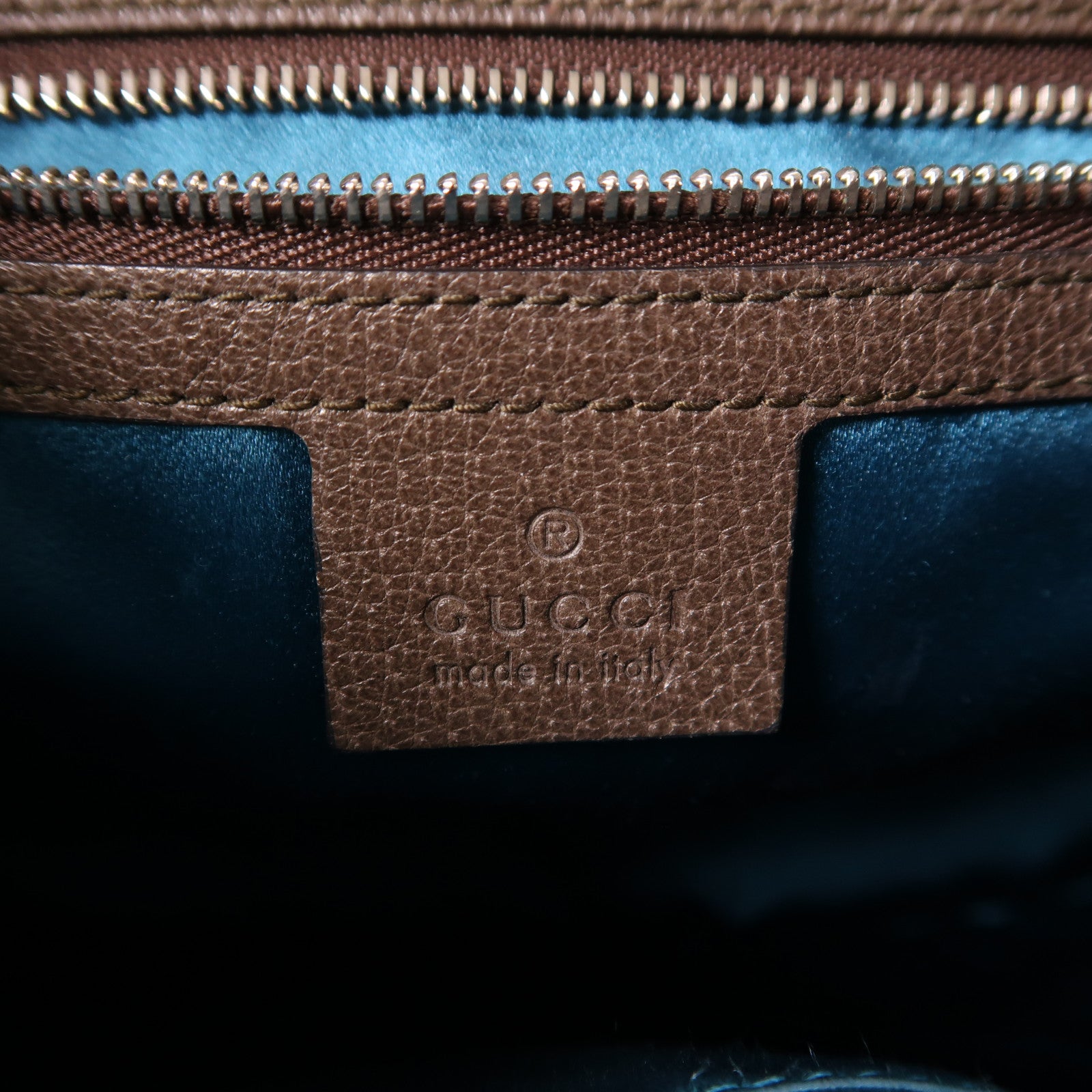 GUCCI 塗層帆布Chain Shoulder鏈帶肩背袋