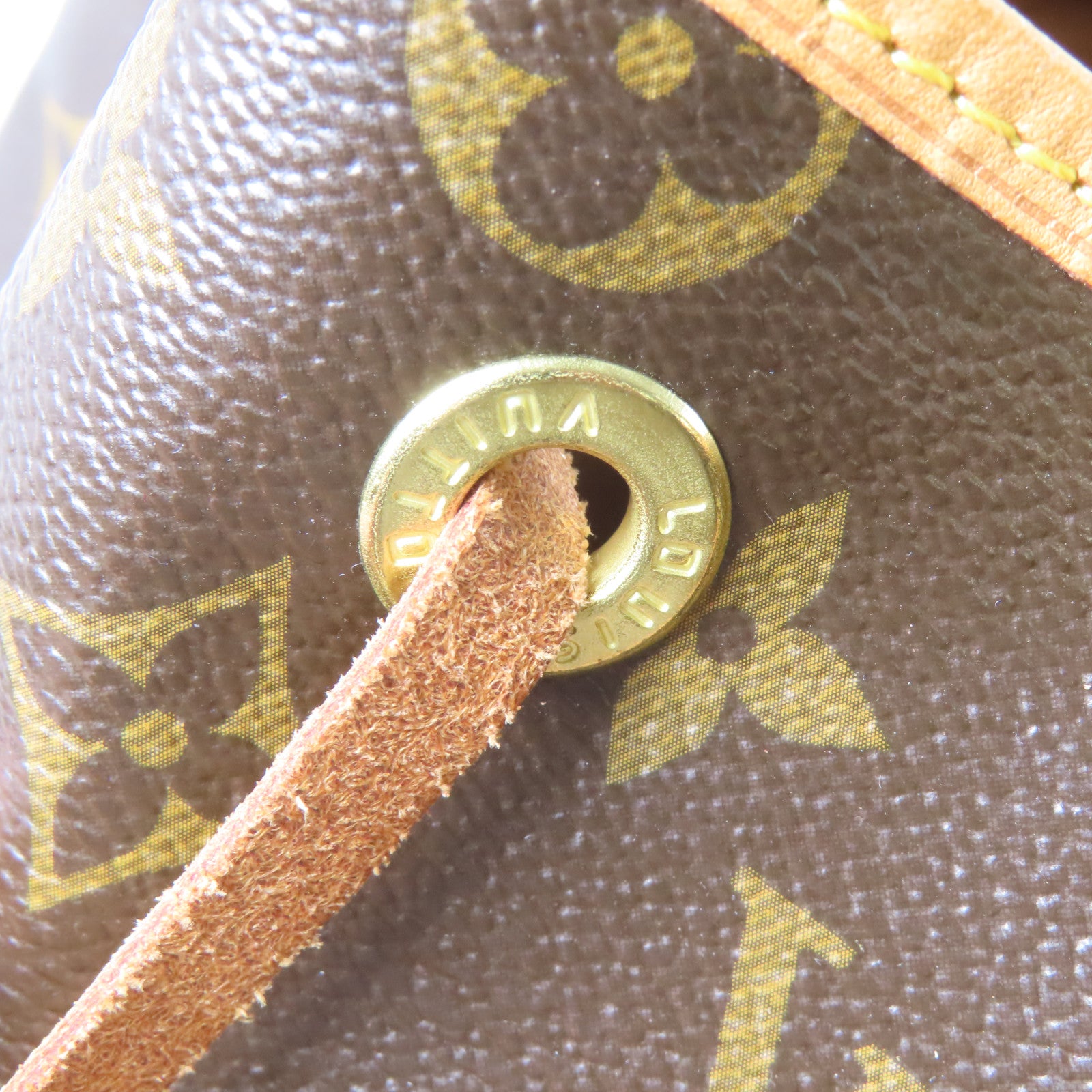 LOUIS VUITTON Monogram Sac Bosphore金扣背包啡色