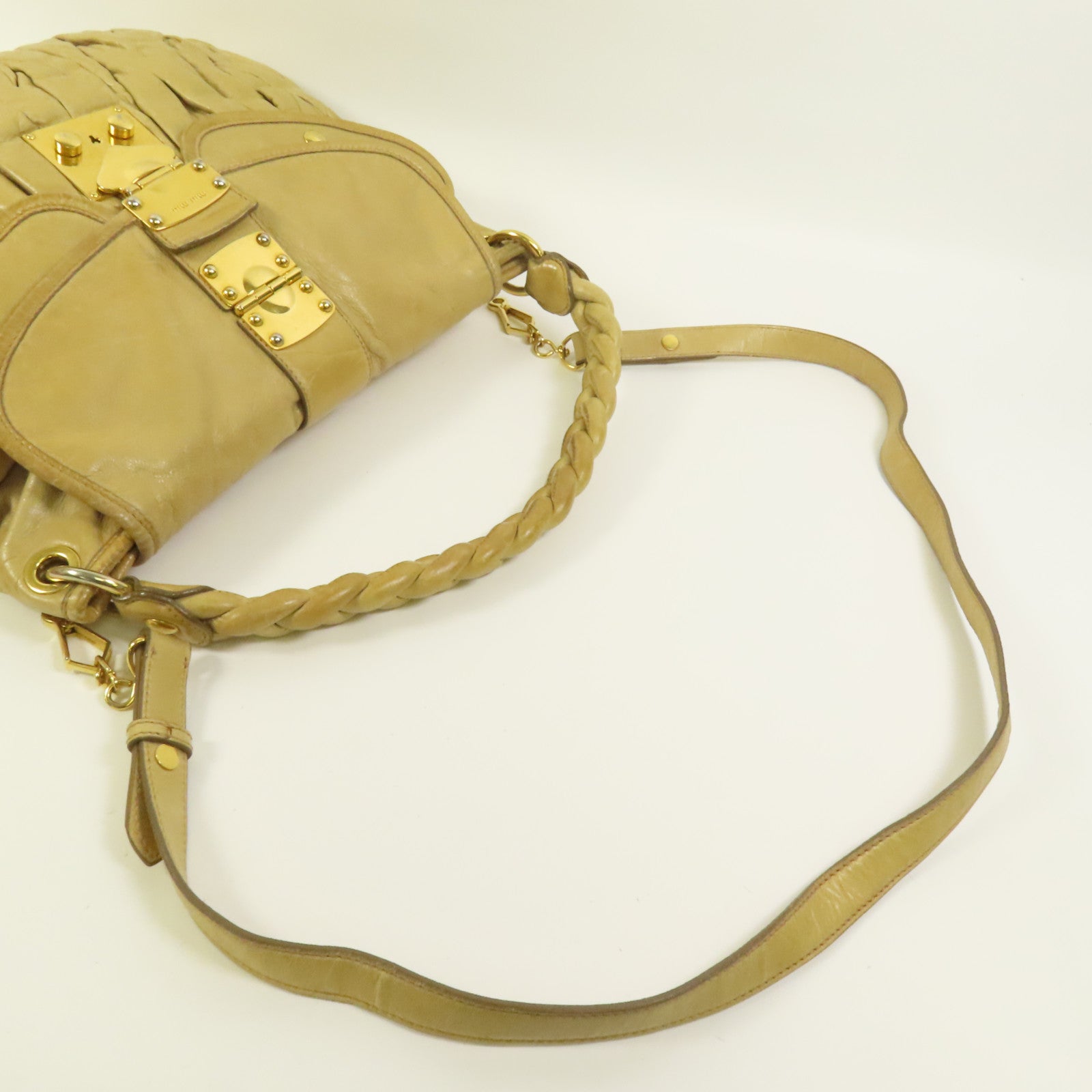 Miu Miu 牛皮皮革2 Way Shoulder金扣手挽肩背兩用袋