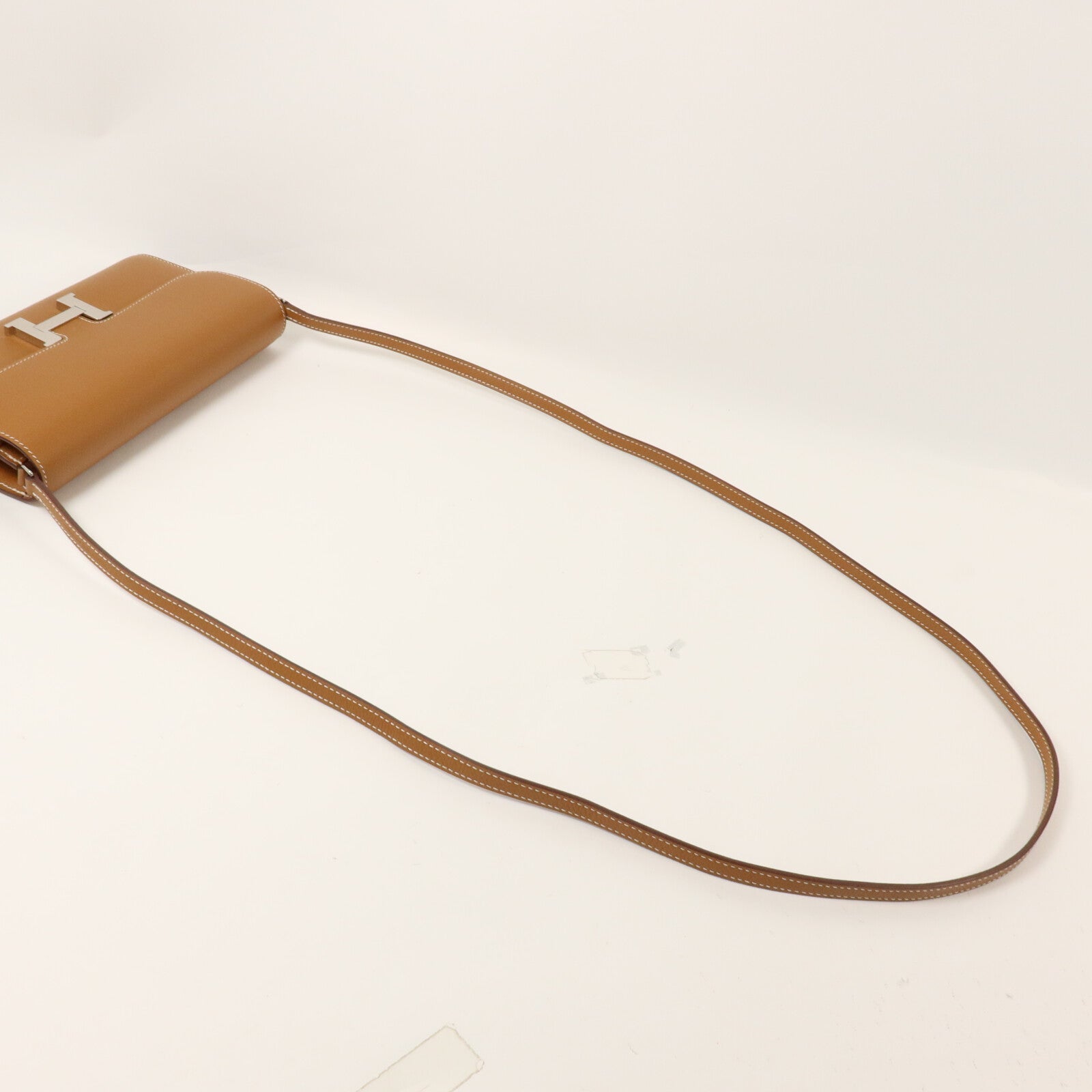 HERMES Epsom皮革Constance To Go肩背袋Gold