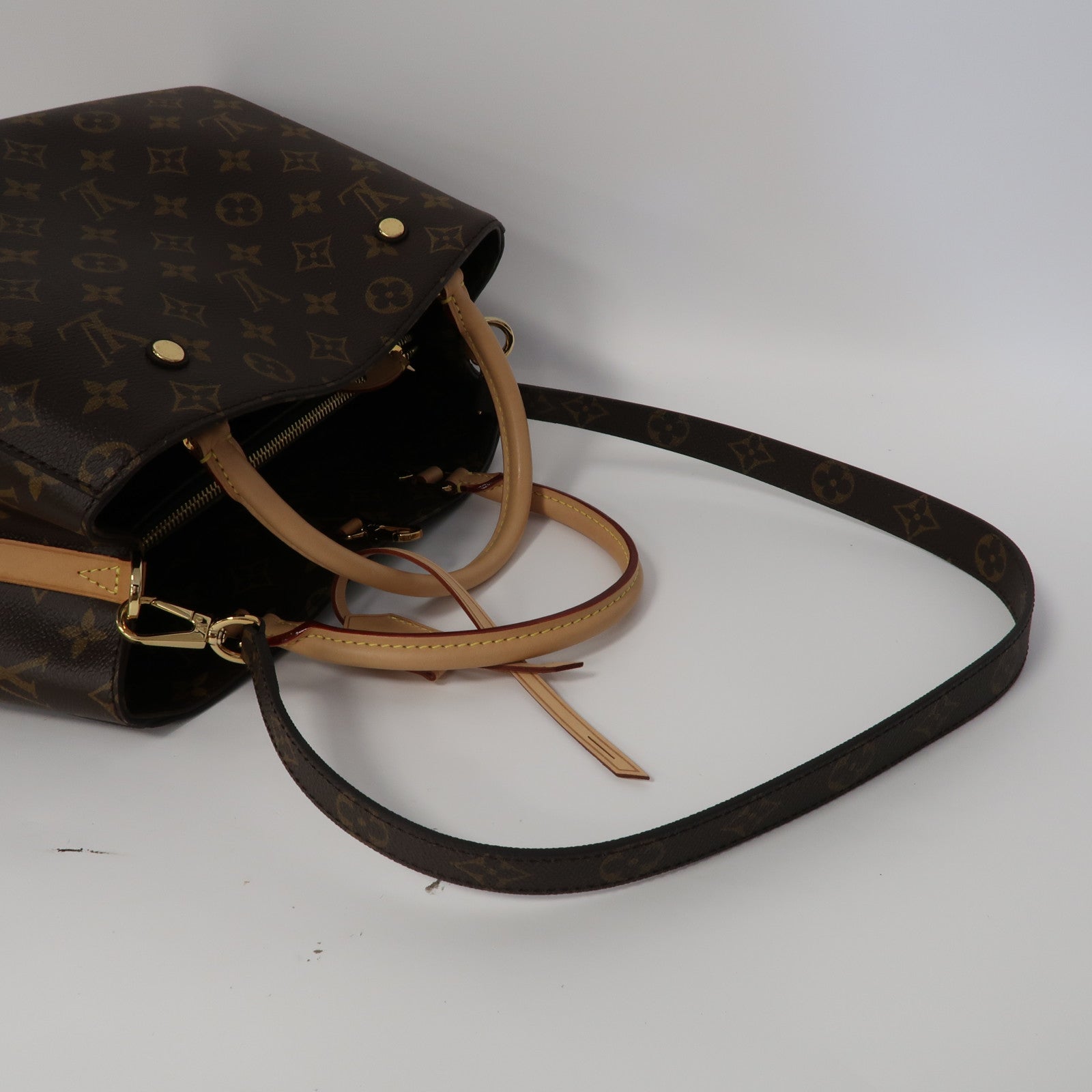 LOUIS VUITTON Monogram Montaigne金扣手挽肩背兩用袋啡色