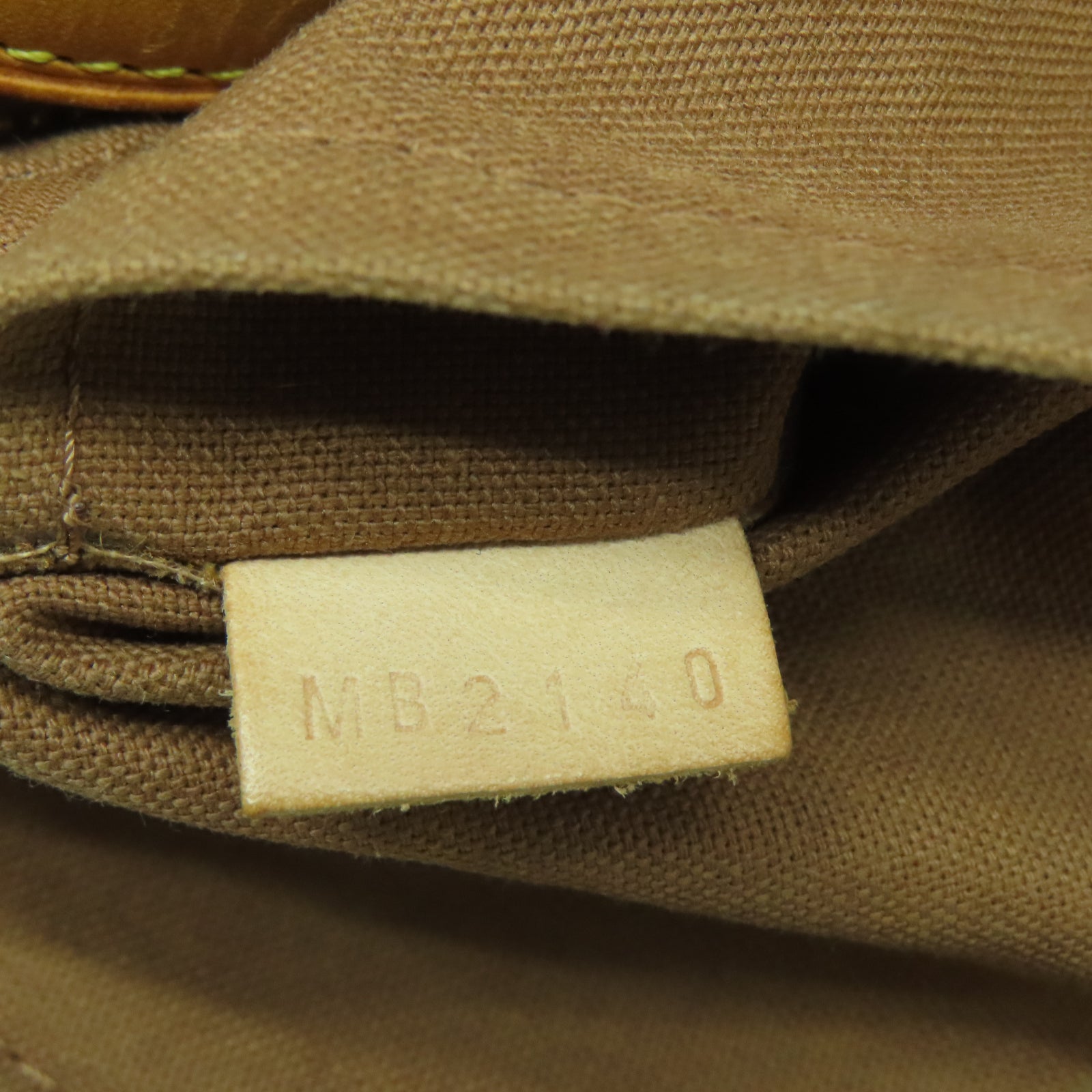 LOUIS VUITTON 【清倉大減價】Monogram Tivoli GM金扣肩背袋啡色