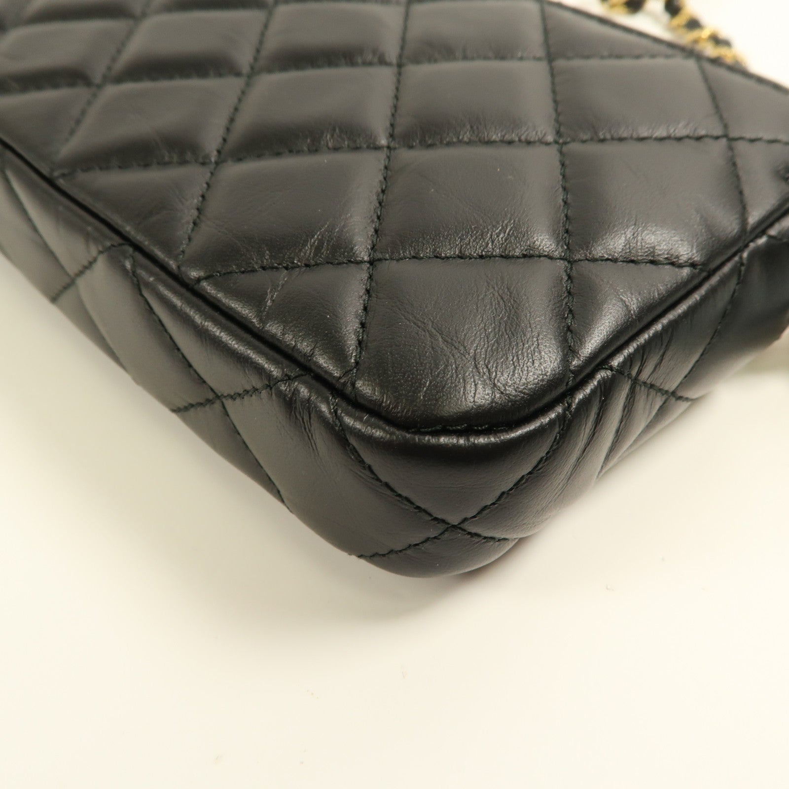 CHANEL 牛皮皮革Lucky Charm 2.55 Clutch with Chain金扣鏈帶肩背袋黑色