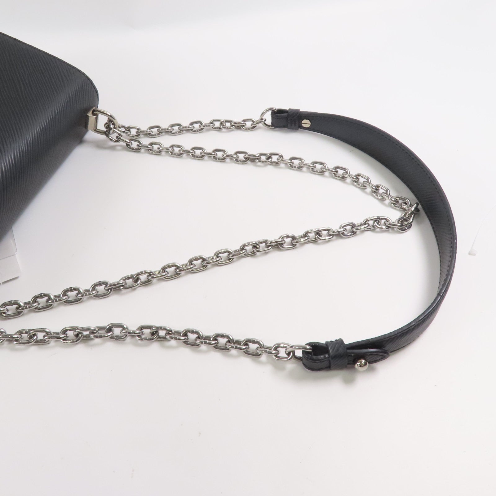 LOUIS VUITTON Epi Twist MM銀扣肩背袋