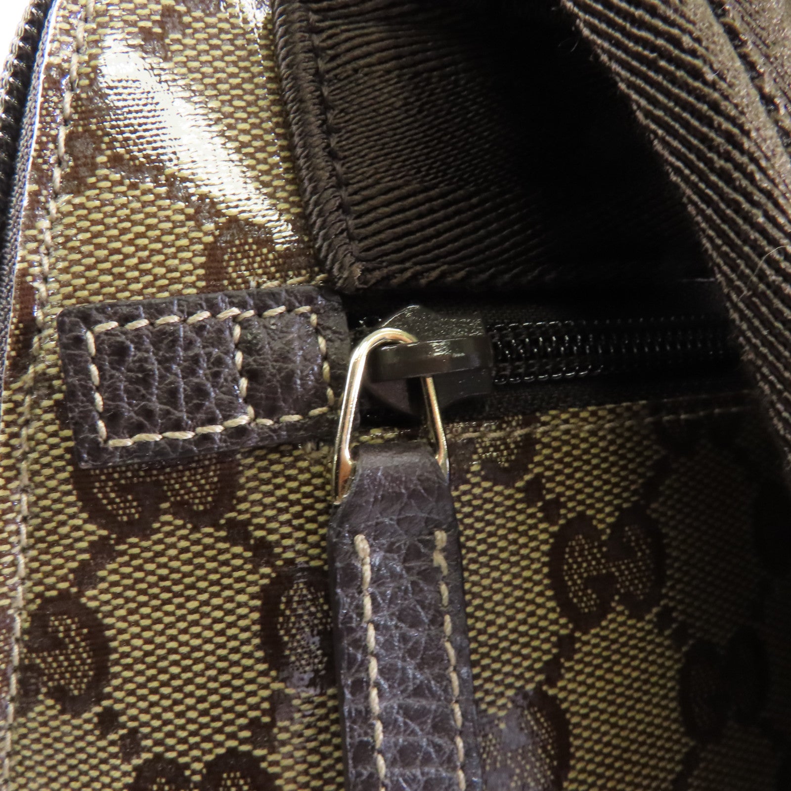 GUCCI 塗層帆布Backpack金扣背包棕色