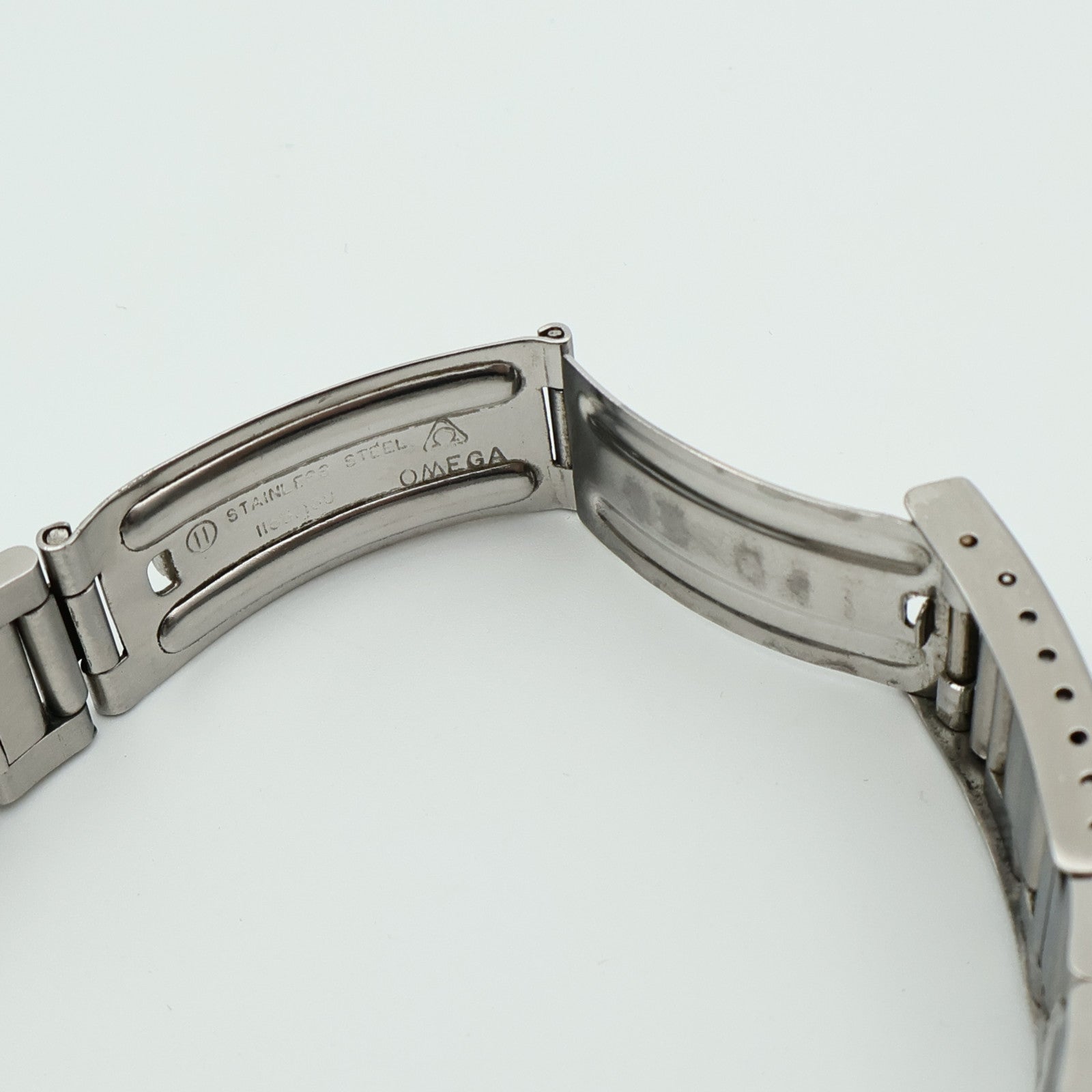 OMEGA Geneve Dynamic 135.033