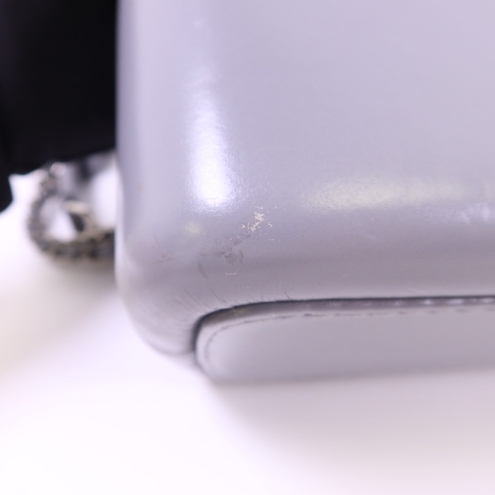 CHANEL 牛皮皮革Gabrielle Large鏈帶肩背袋