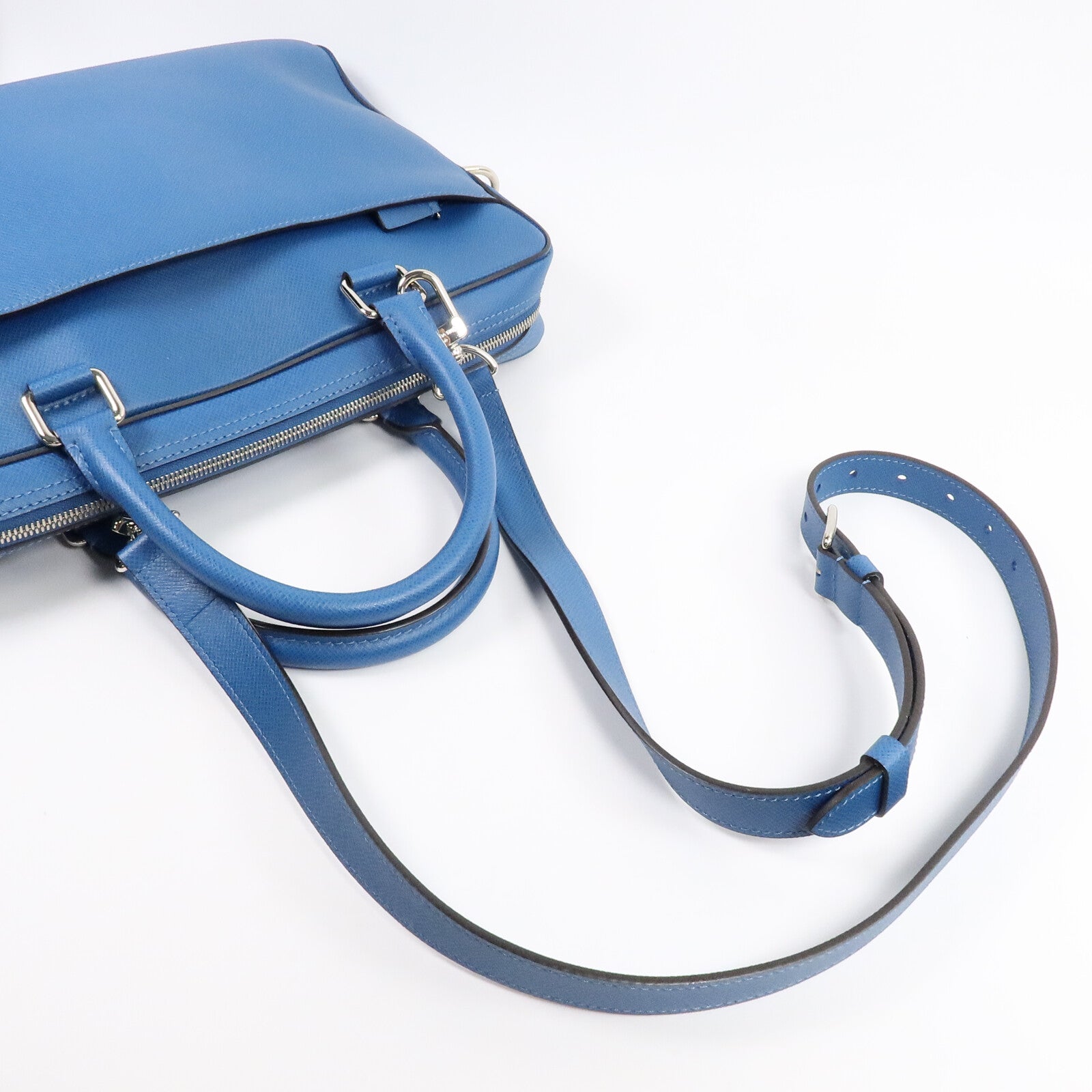 LOUIS VUITTON Taiga Briefcase手挽肩背兩用袋