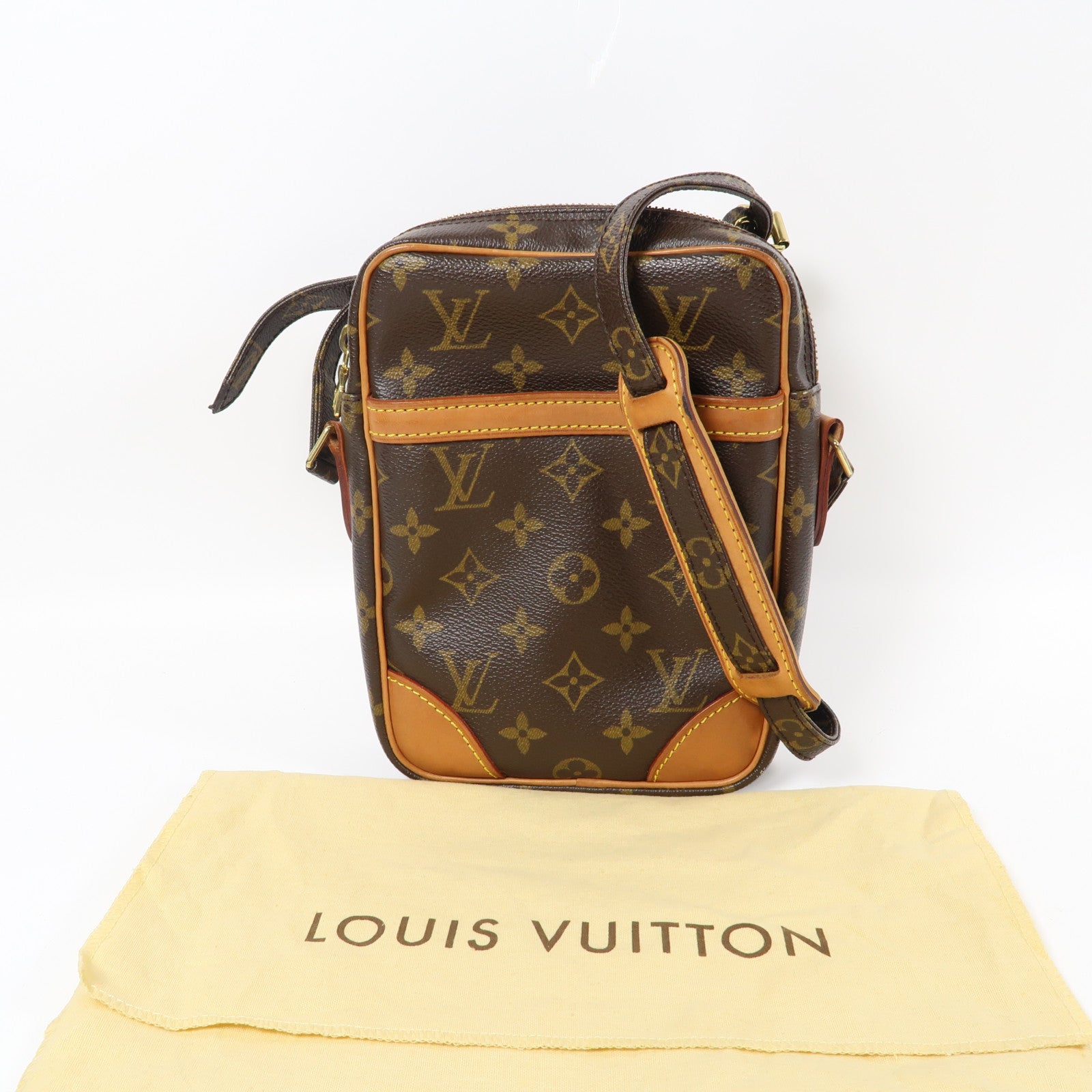 LOUIS VUITTON Monogram Danube金扣肩背袋啡色