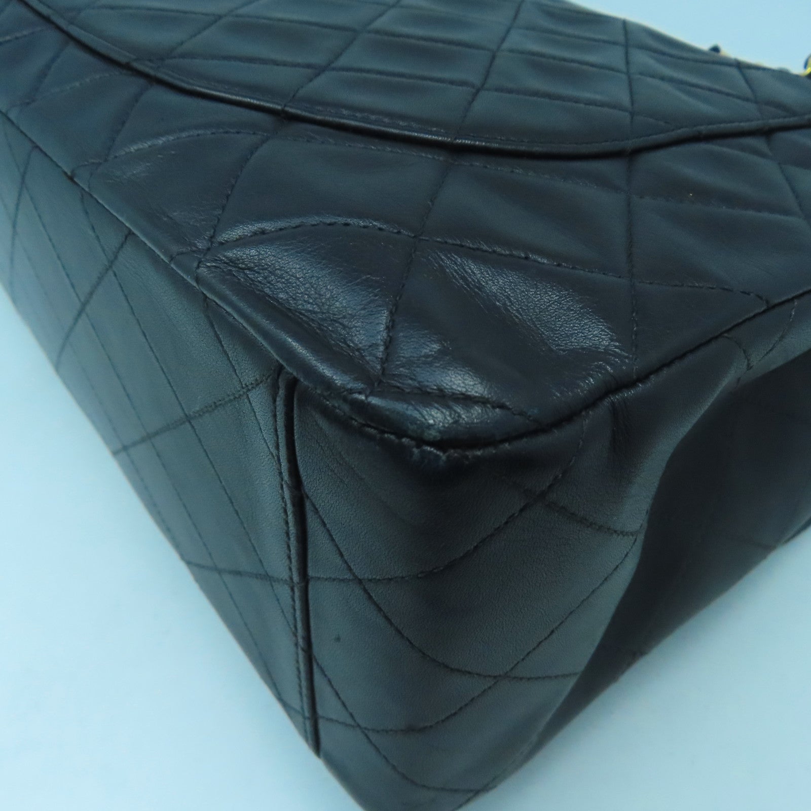 CHANEL 【激減優惠】菱格牛皮皮革Chain Shoulder金扣鏈帶肩背袋黑色