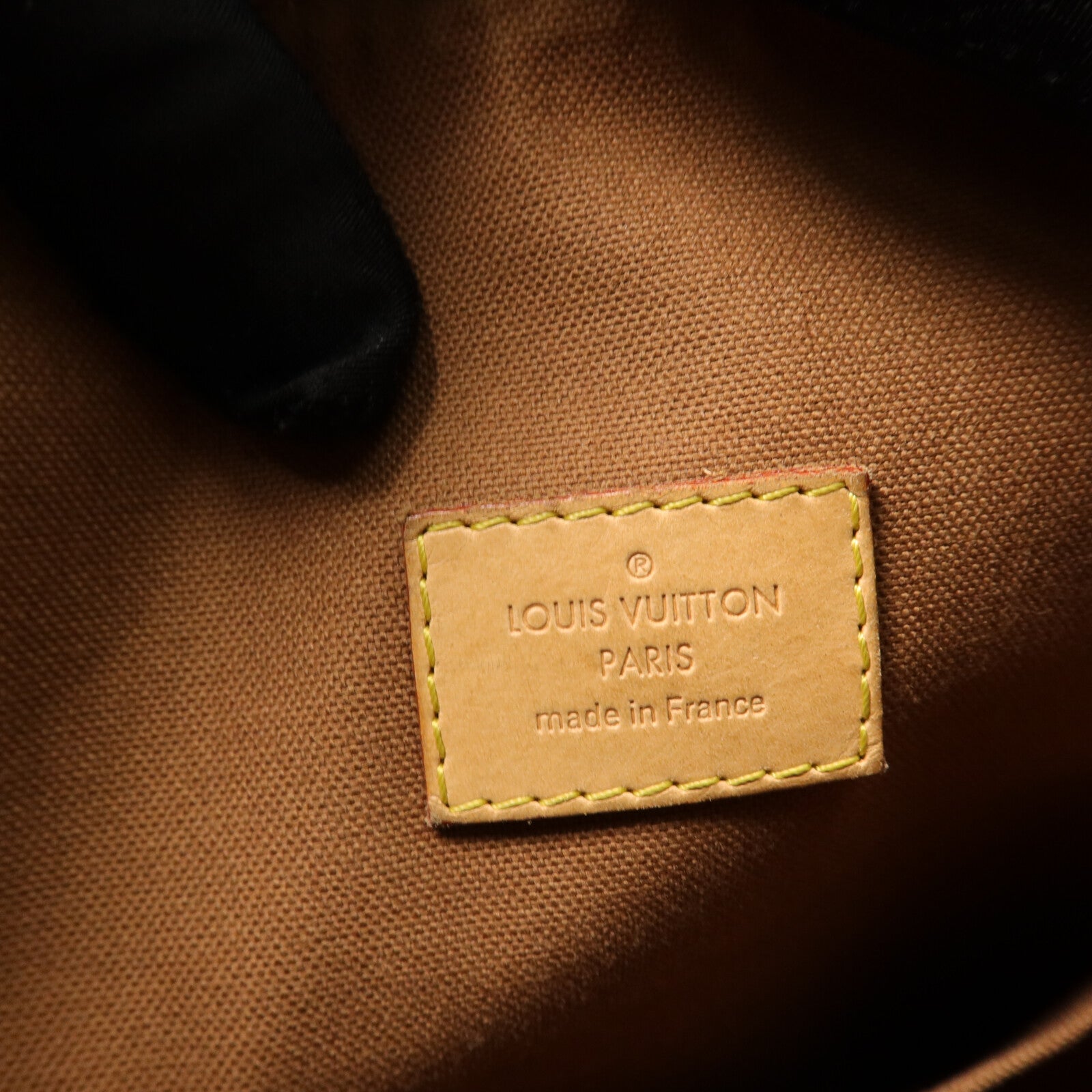 LOUIS VUITTON Monogram Odeon MM肩背袋