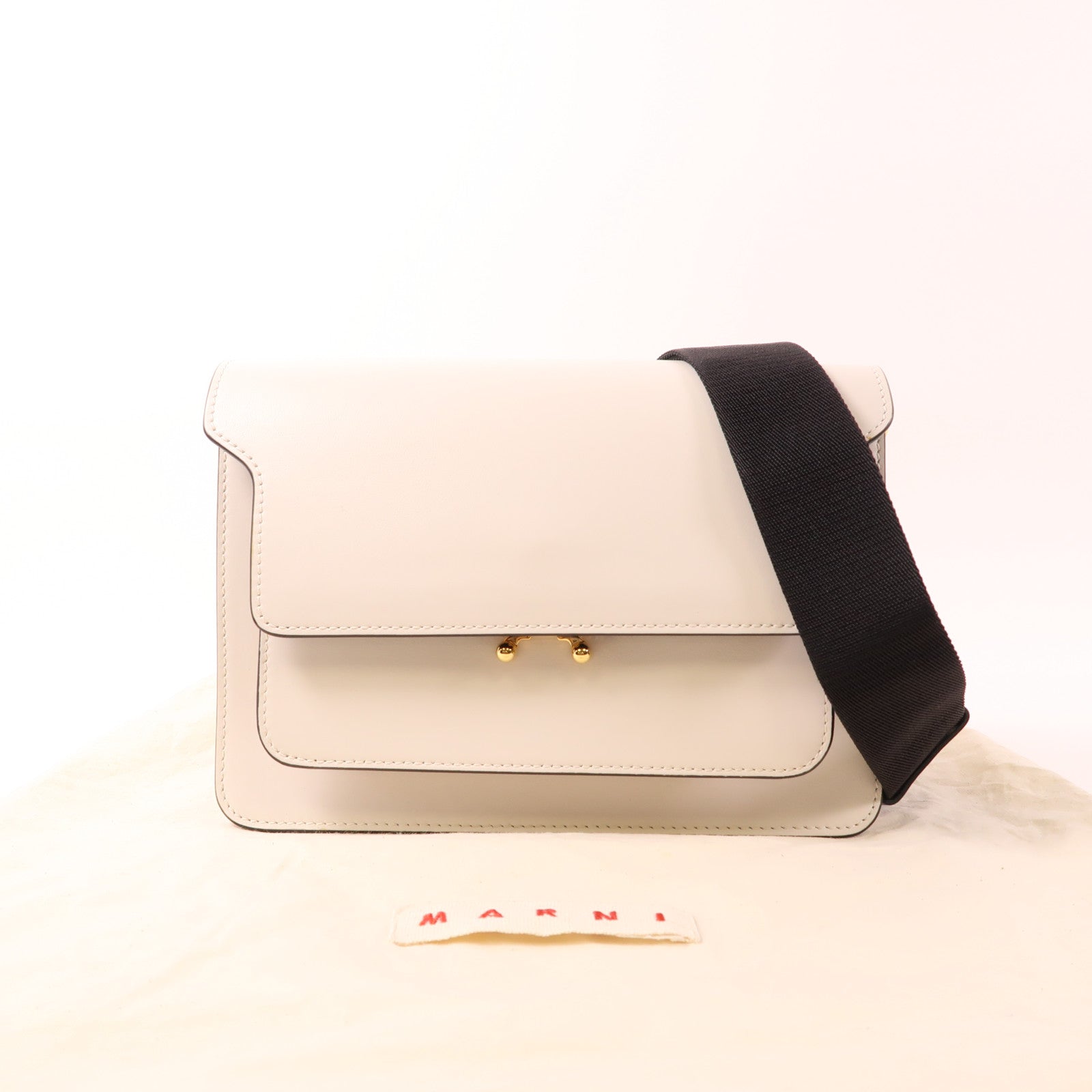 MARNI GHW Trunk Shoulder Bag SBMPN09NO5LV520 Calfskin Leather White