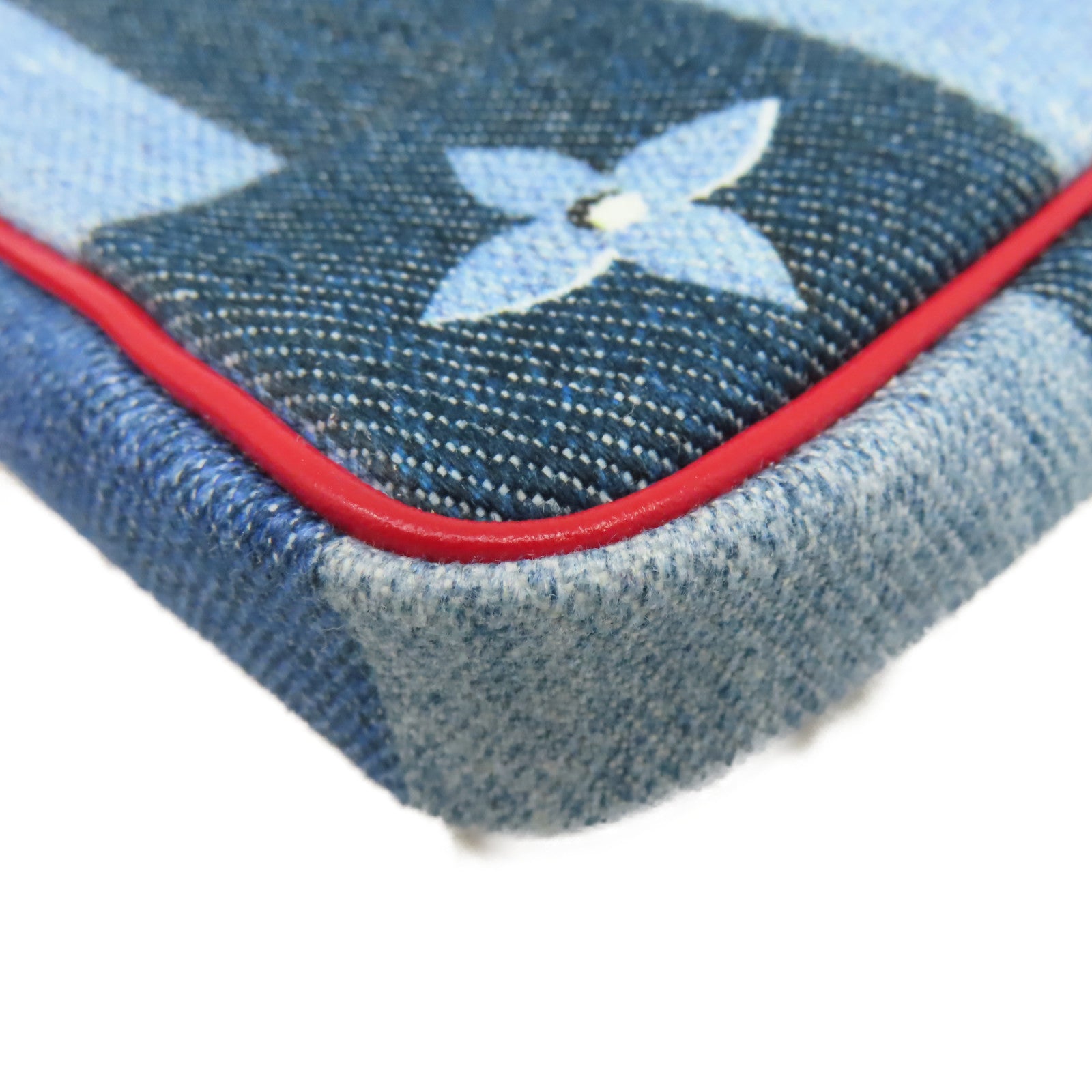 LOUIS VUITTON 【激減優惠】Monogram Denim Micro Pochette Accessoire Coin Card Case金扣零錢卡套藍色/紅色