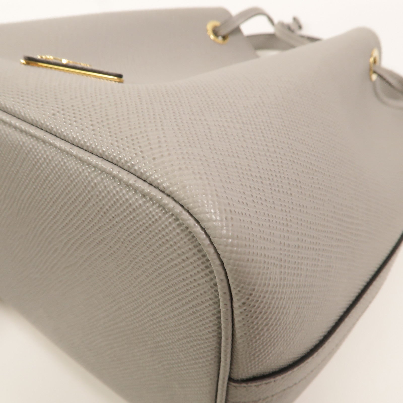 PRADA 牛皮皮革Bucket Bag手挽肩背兩用袋