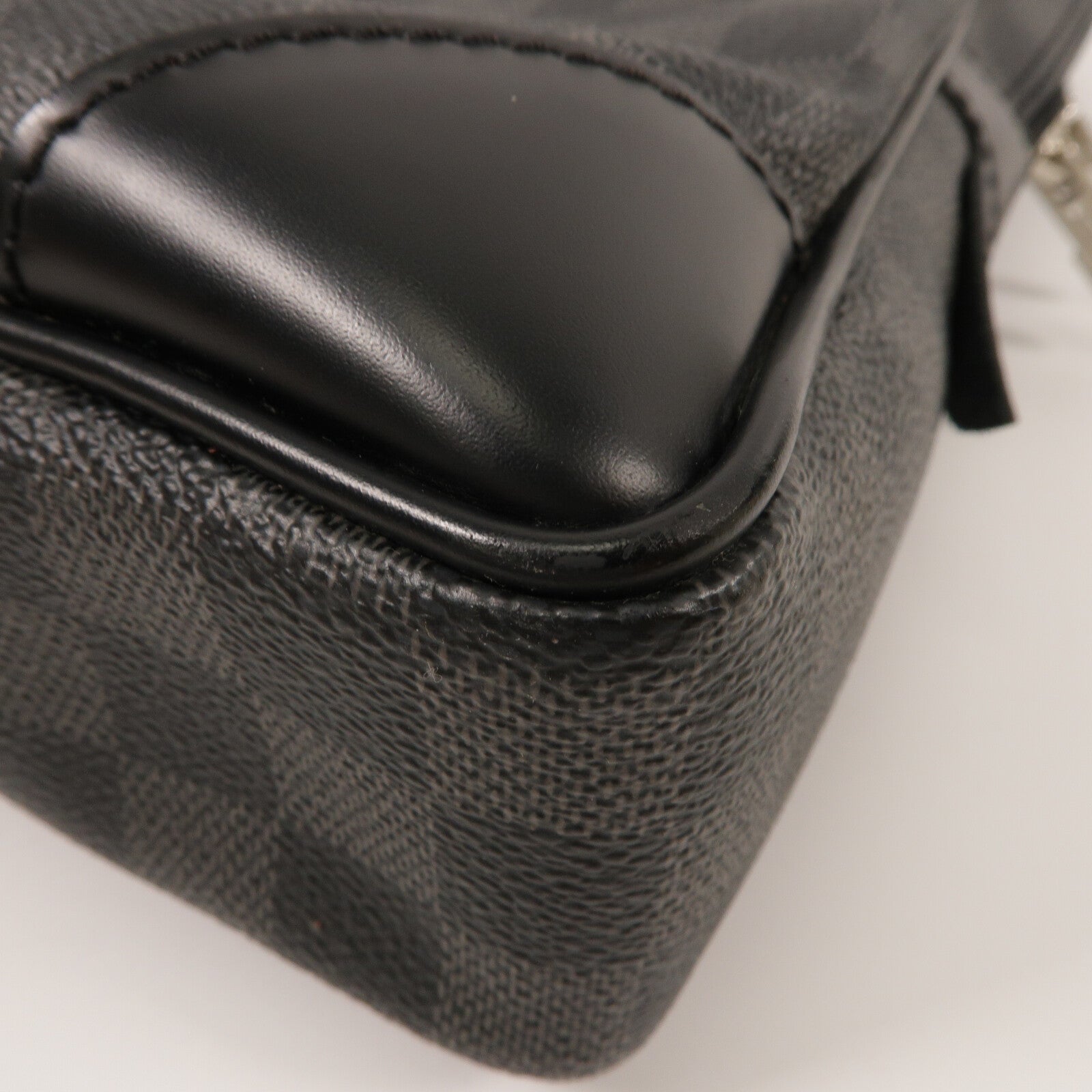 LOUIS VUITTON Damier Porte Documents Voyage手挽袋