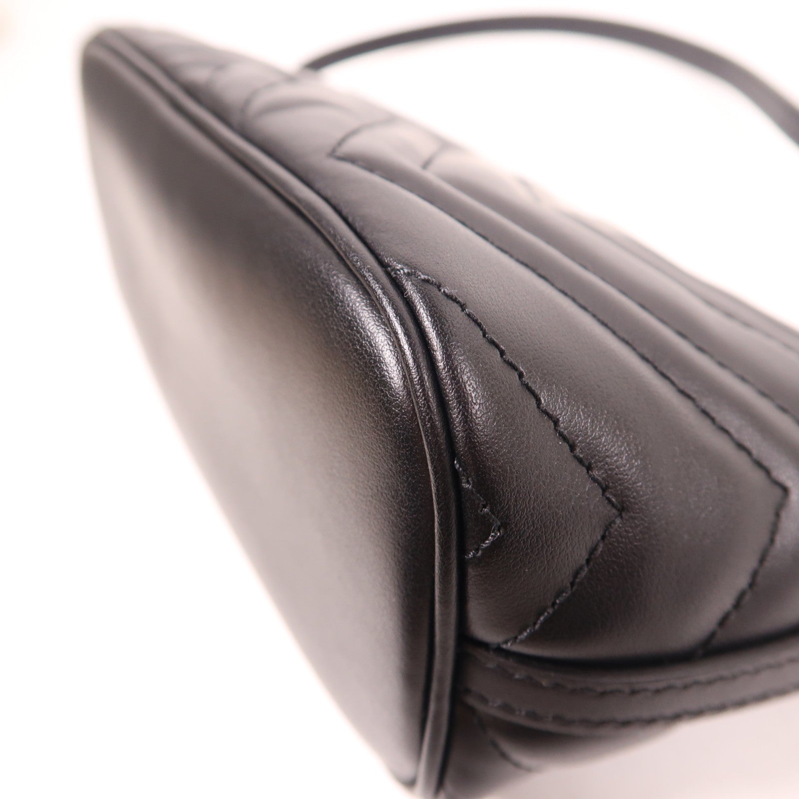 GUCCI 【激減優惠】牛皮皮革Marmont金扣肩背袋