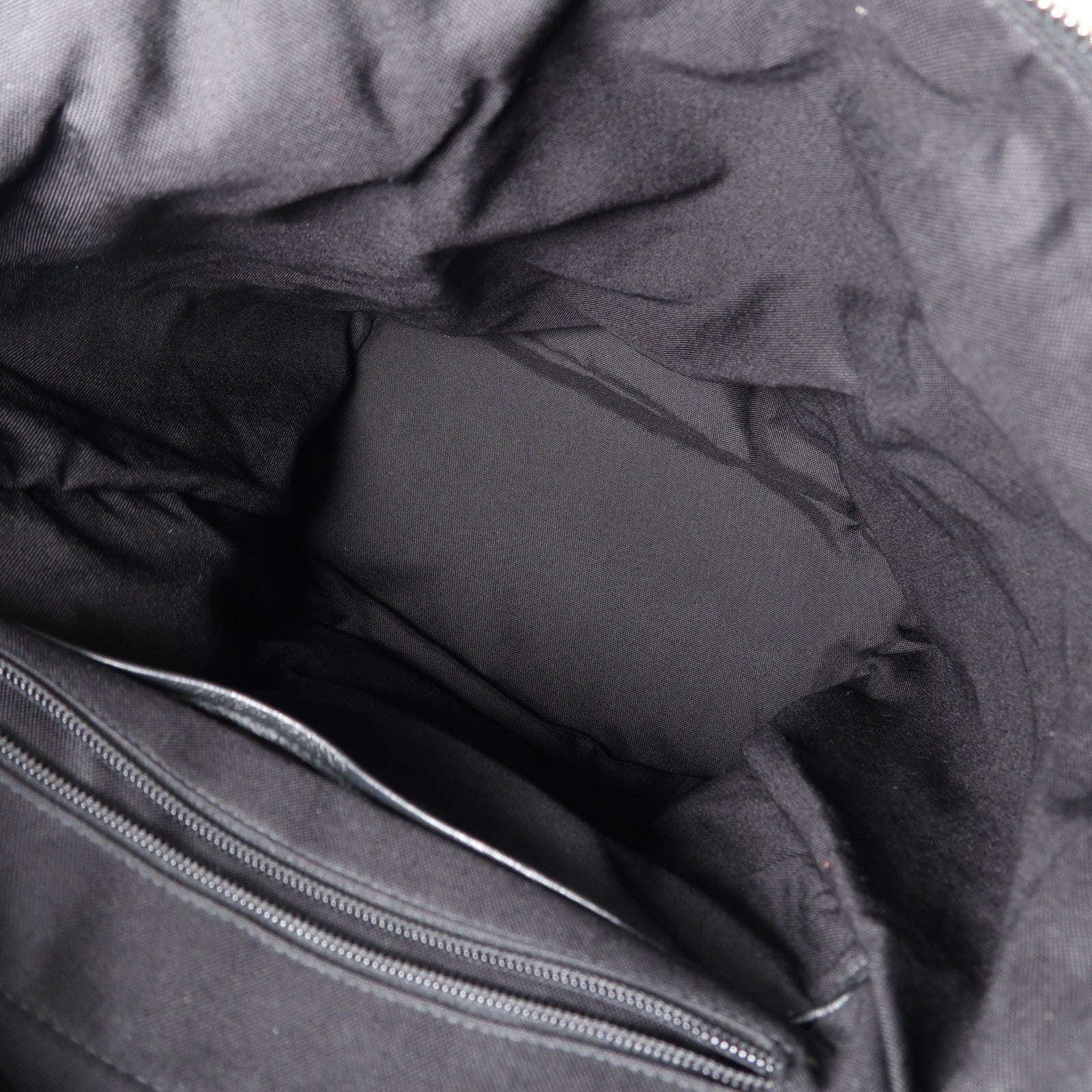 YVES SAINT LAURENT 牛皮皮革Backpack銀扣背包黑色