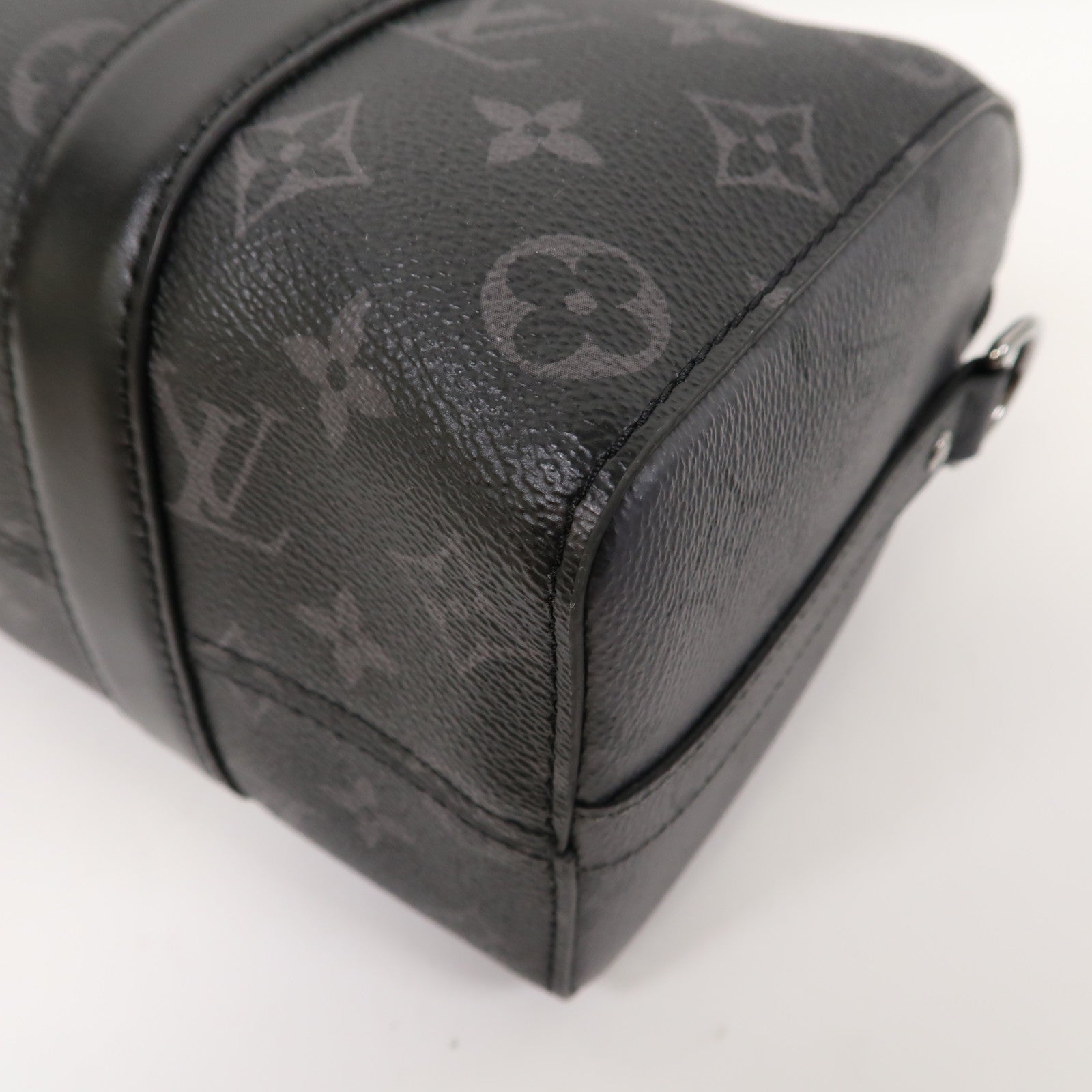 LOUIS VUITTON Monogram Eclipse City keepall肩背袋黑色/灰色