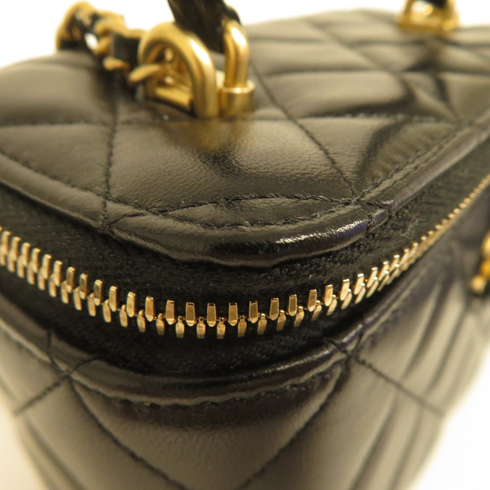 CHANEL 菱格羊皮皮革Chain Shoulder金扣鏈帶肩背袋黑色