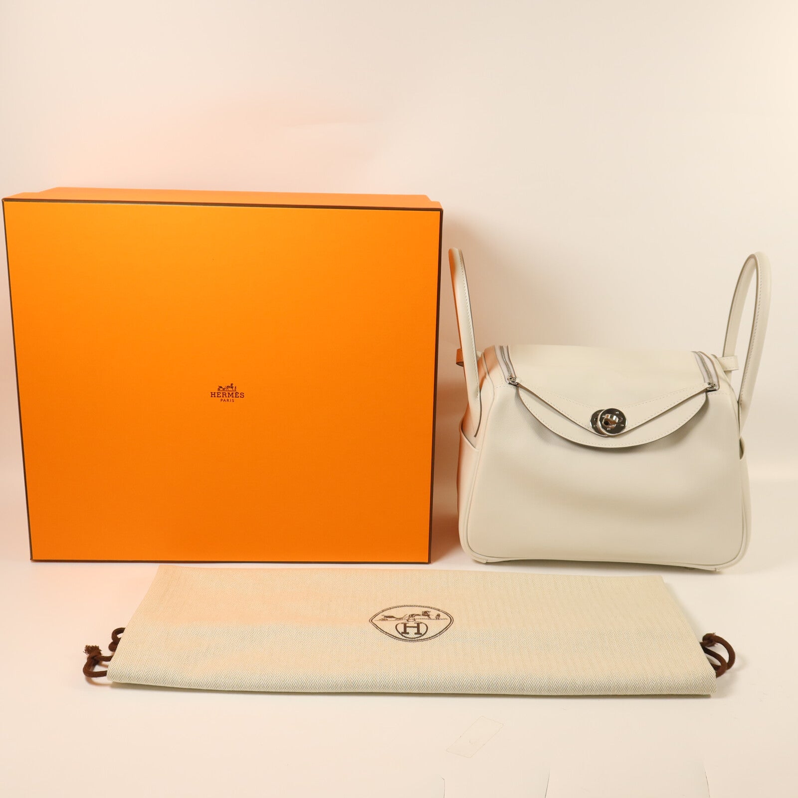 HERMES Swift皮革Lindy 26手挽肩背兩用袋Gris Pale/Gris Meyer