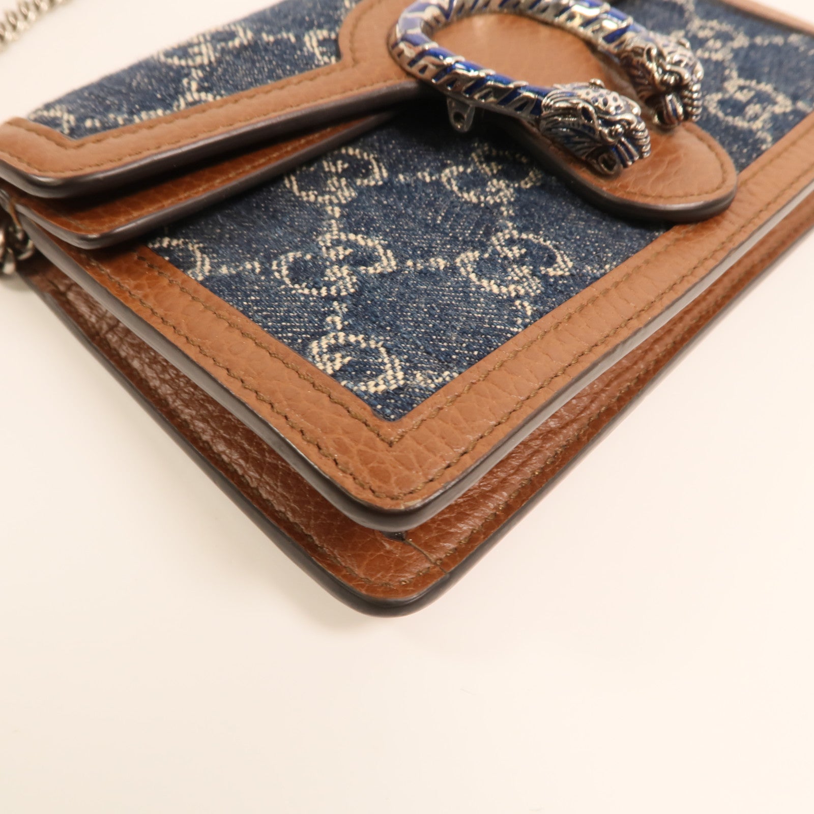 GUCCI 牛仔布Dionysus Wallet On Chain銀扣鏈帶肩背袋