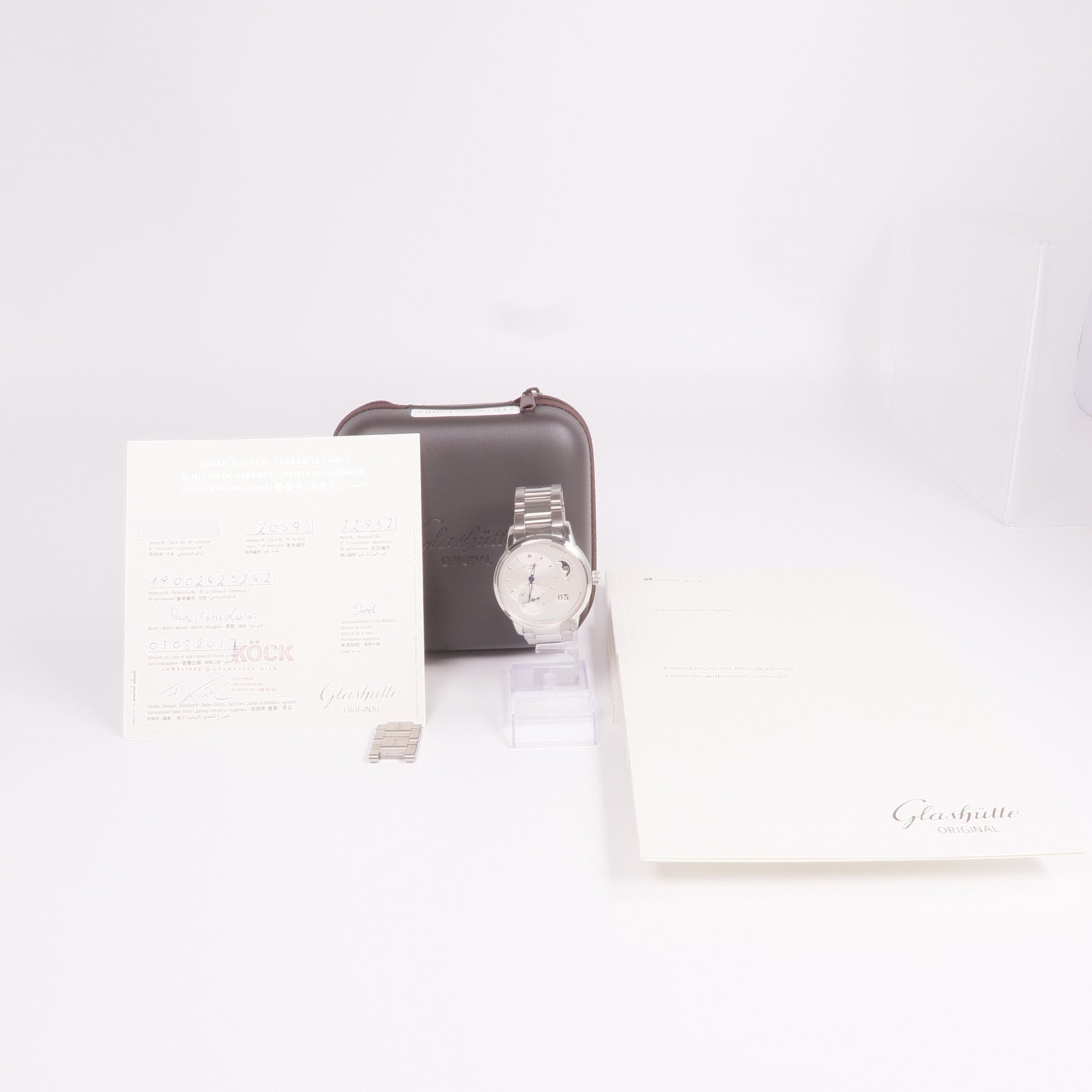 GLASHUTTE ORIGINAL PanoMaticLunar Watch 19002423242