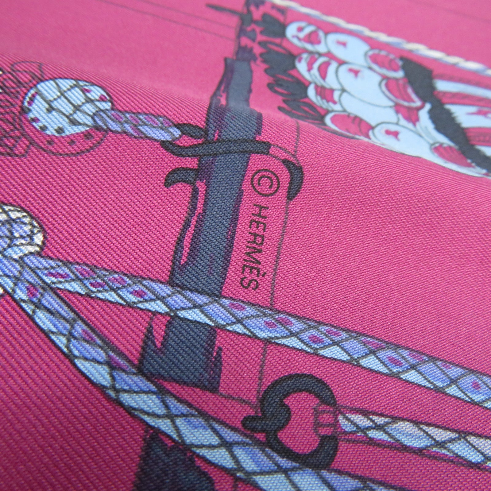 HERMES 【激減優惠】絲質Scarf絲巾藍色/紅色