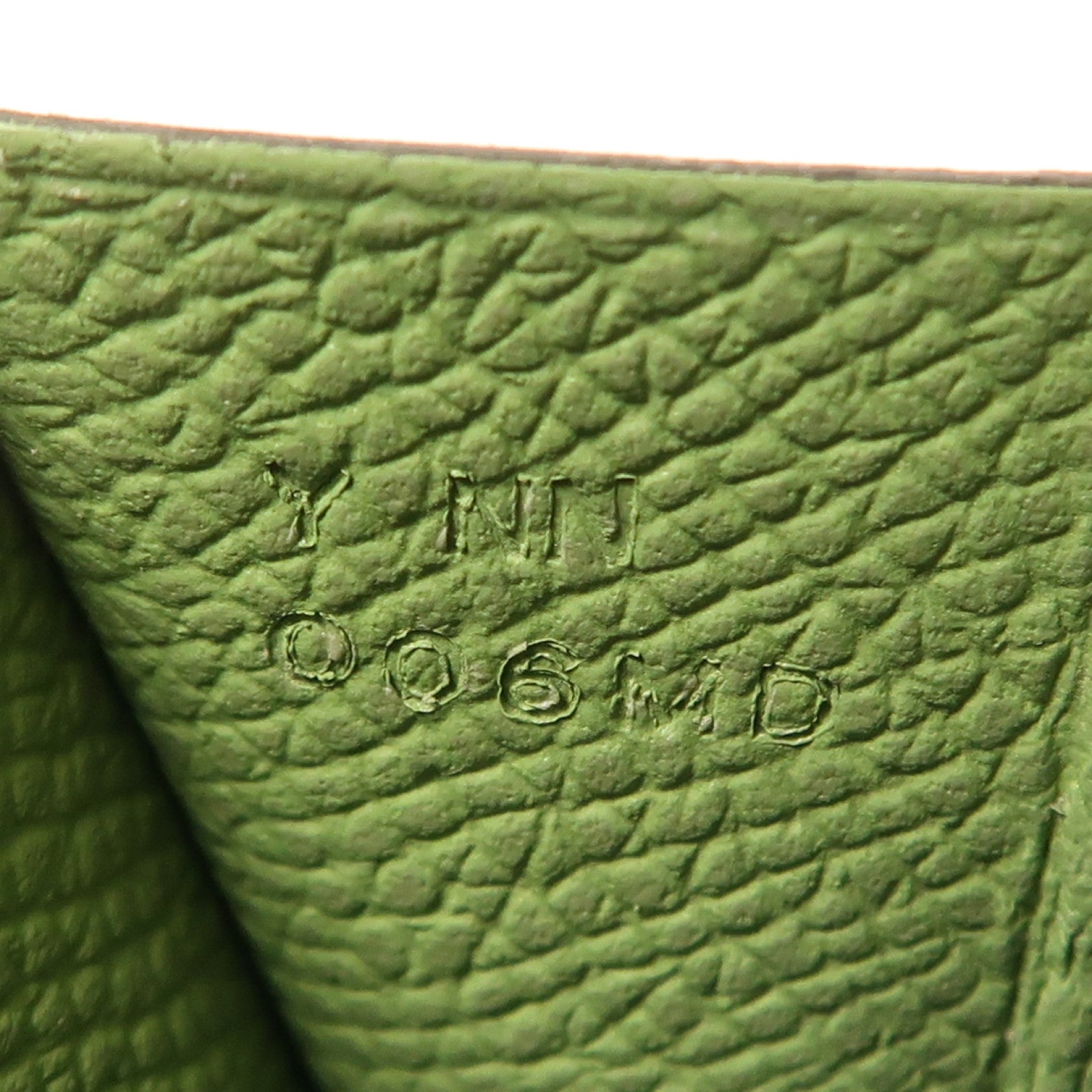 HERMES Epsom皮革Constance Slim金扣錢包Vert Criquet