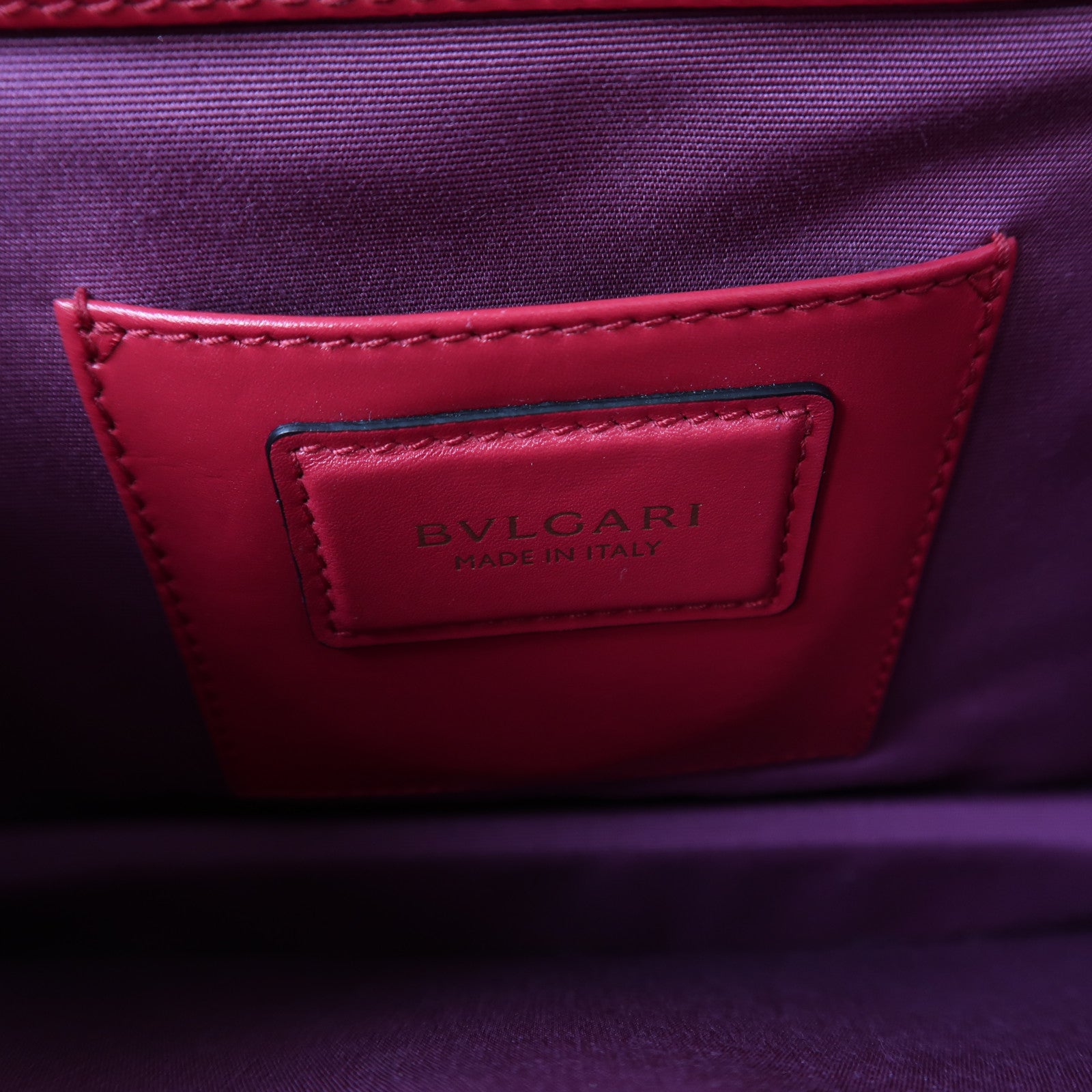 BVLGARI 牛皮皮革Serpenti Forever Bag Medium金扣鏈帶肩背袋粉紅色