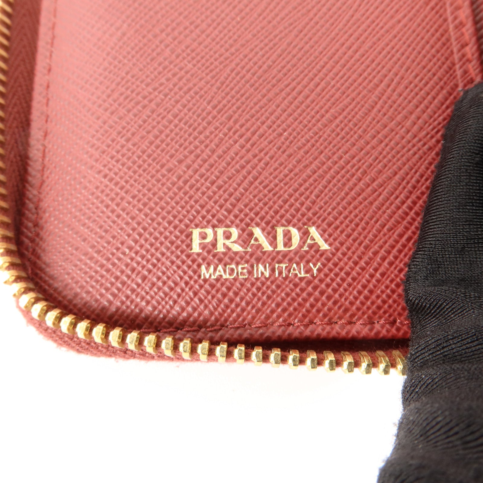 PRADA Saffiano皮革Wallet錢包