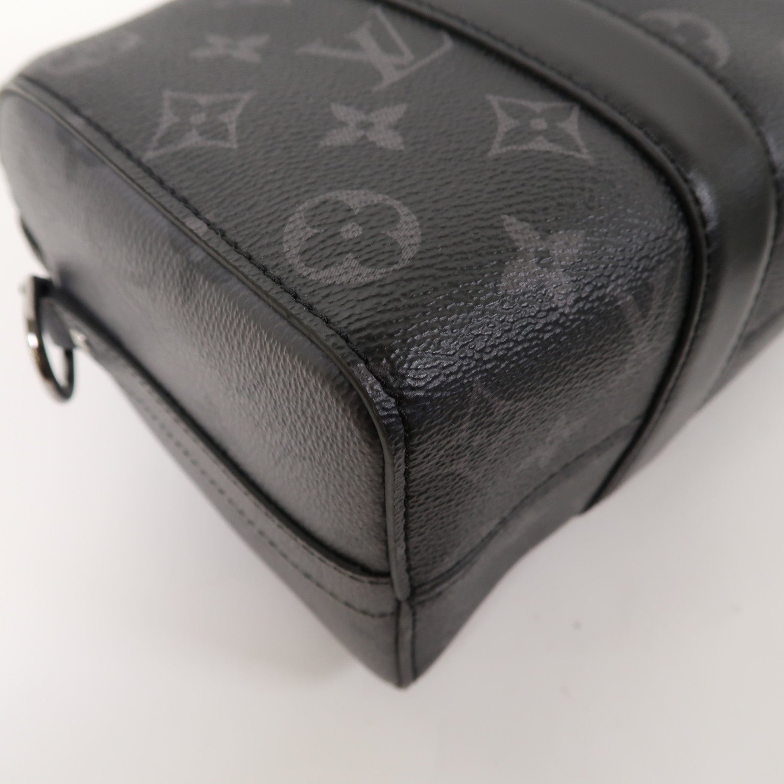 LOUIS VUITTON Monogram Eclipse City keepall肩背袋黑色/灰色