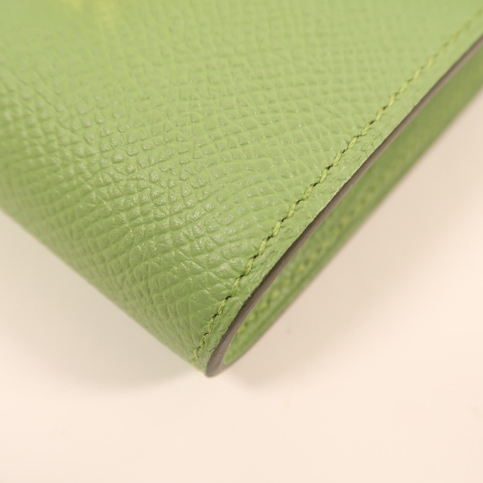 HERMES Epsom皮革Constance Slim金扣錢包Vert Criquet