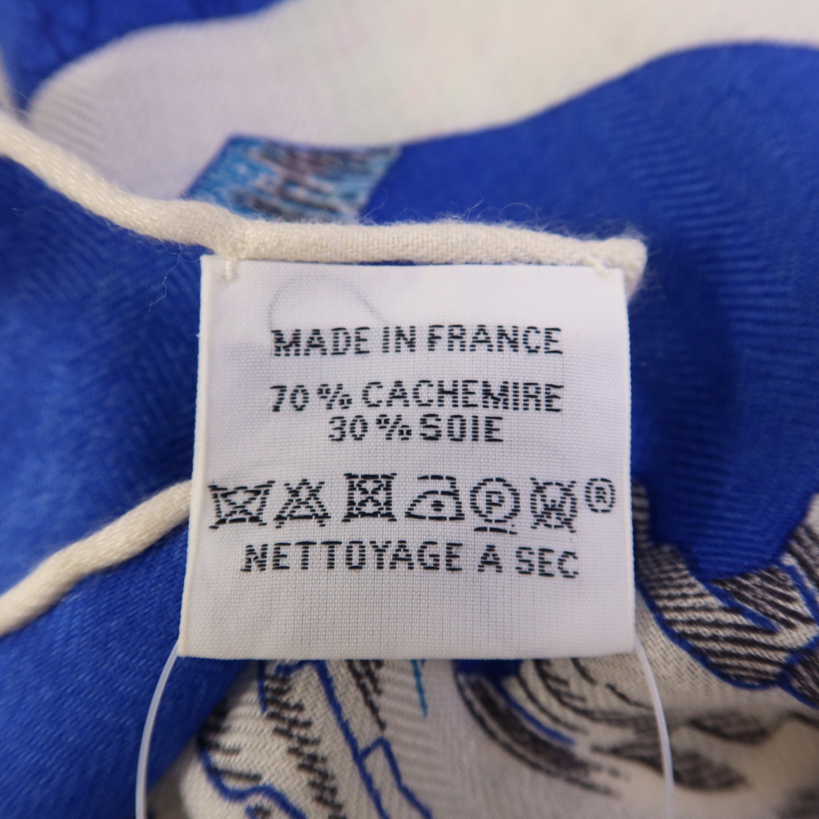 HERMES 羊絨/絲質Scarf 140X140絲巾