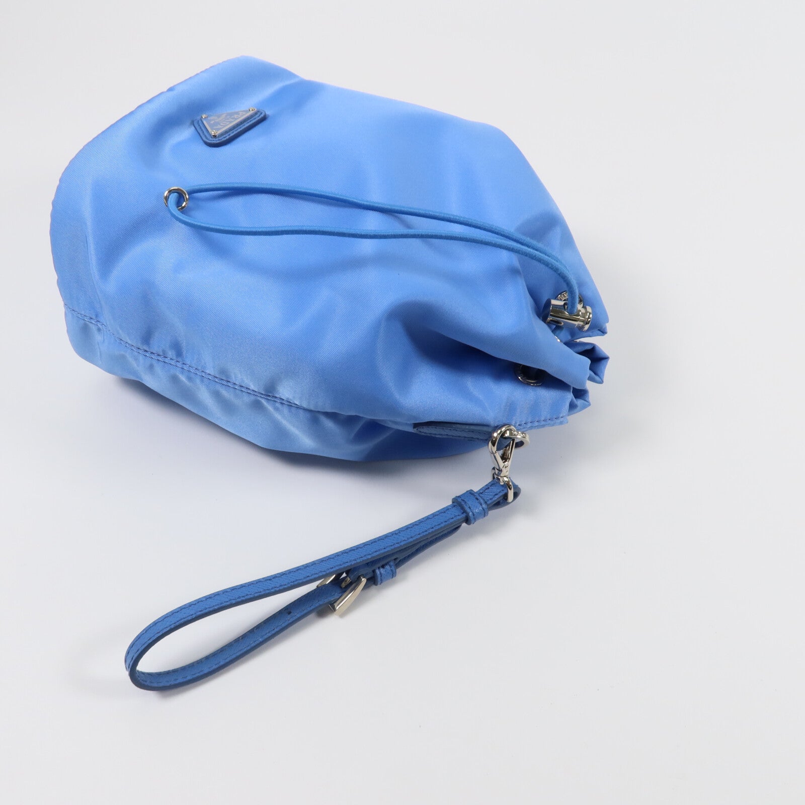 PRADA 尼龍Pouch手拿包