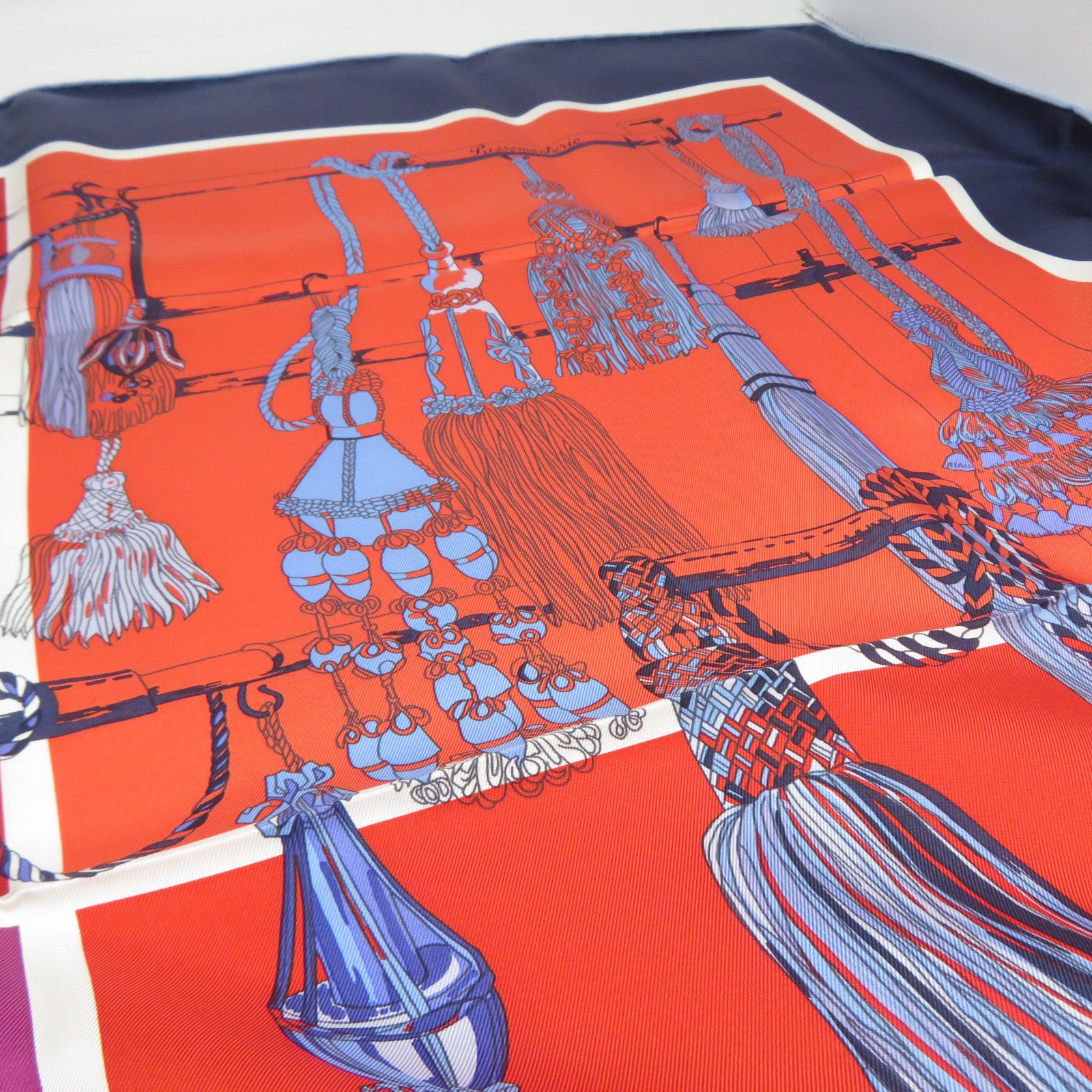 HERMES 【激減優惠】絲質Scarf絲巾藍色/紅色