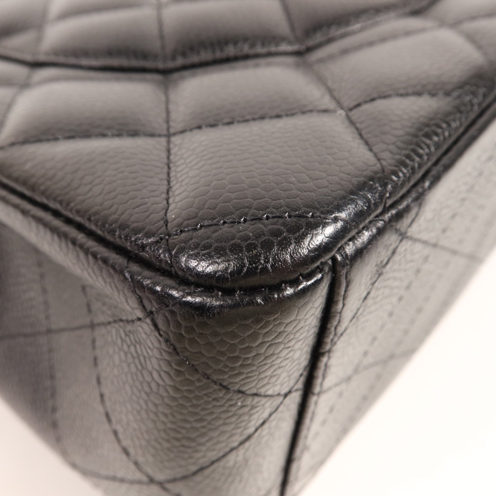 CHANEL 牛皮皮革Maxi Classic金扣鏈帶肩背袋