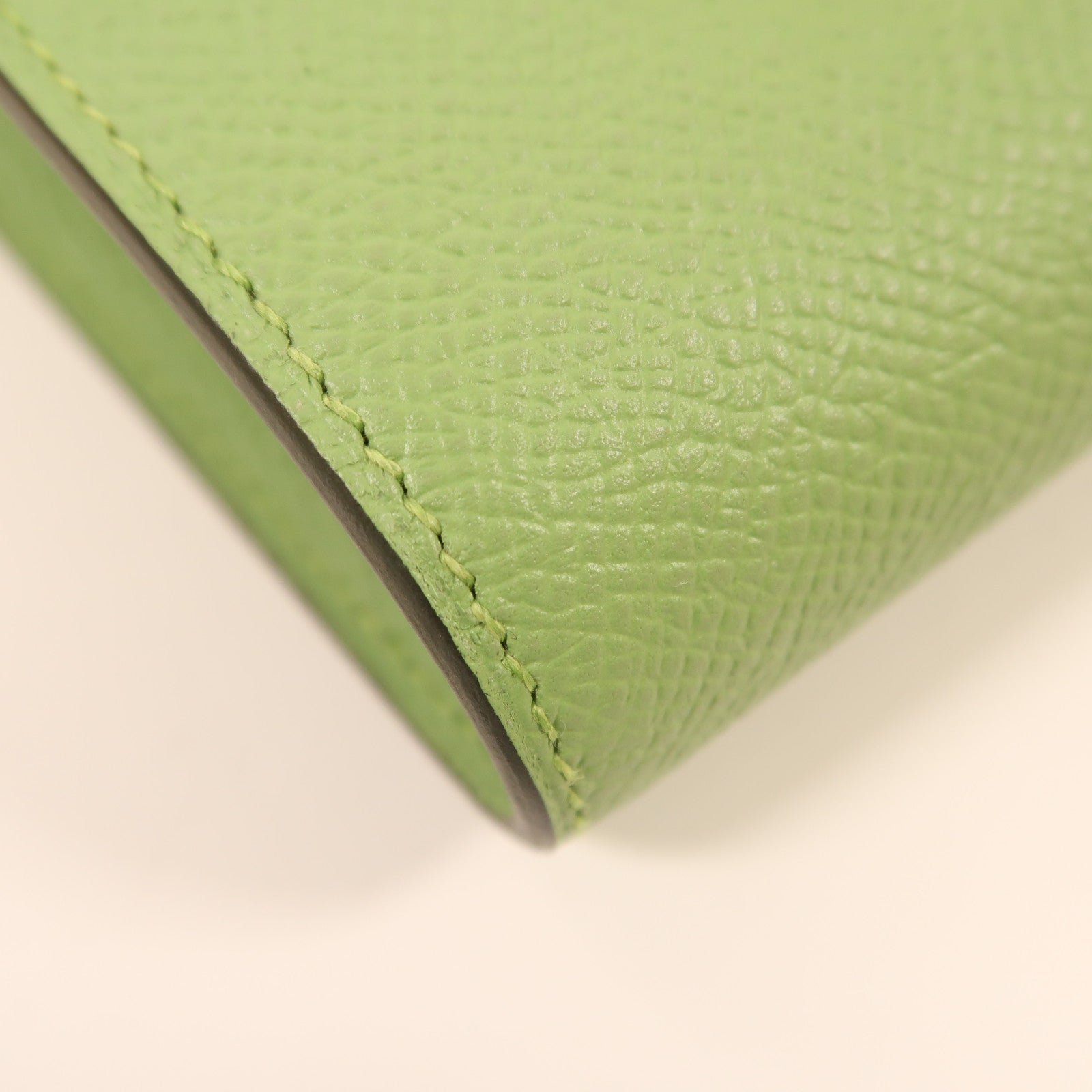 HERMES Epsom皮革Constance Slim金扣錢包Vert Criquet