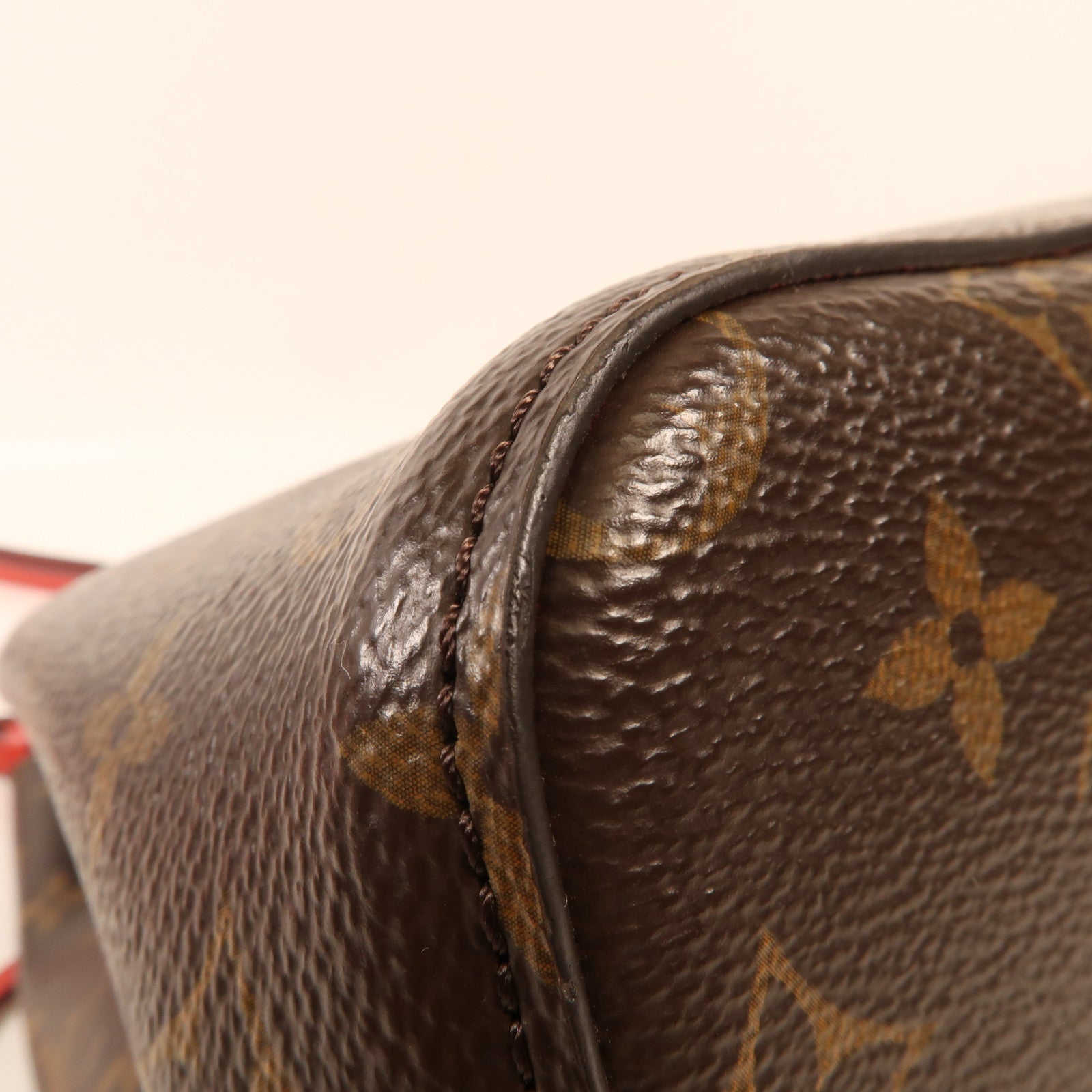 LOUIS VUITTON Monogram Neo Noe Bucket Bag金扣肩背袋Coquelicot