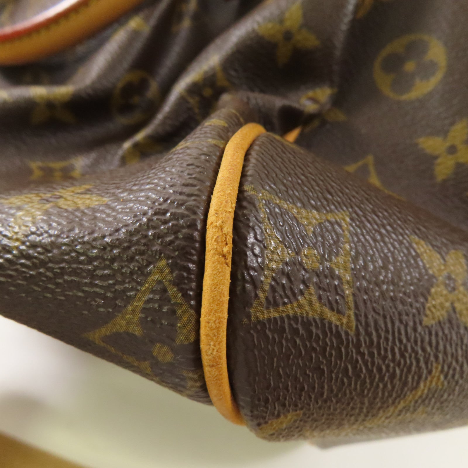 LOUIS VUITTON Monogram Tivoli GM金扣肩背袋棕色