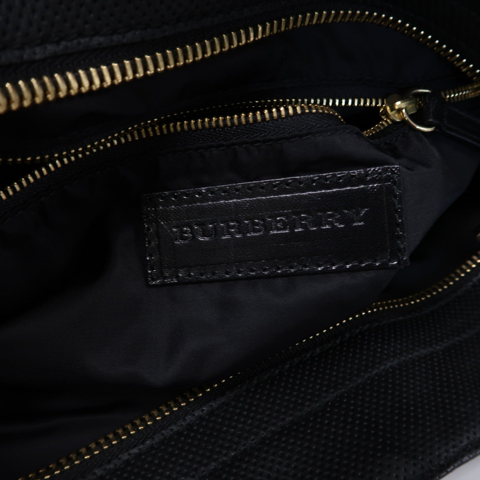 BURBERRY 尼龍Shoulder Bag金扣肩背袋黑色/灰色/白色
