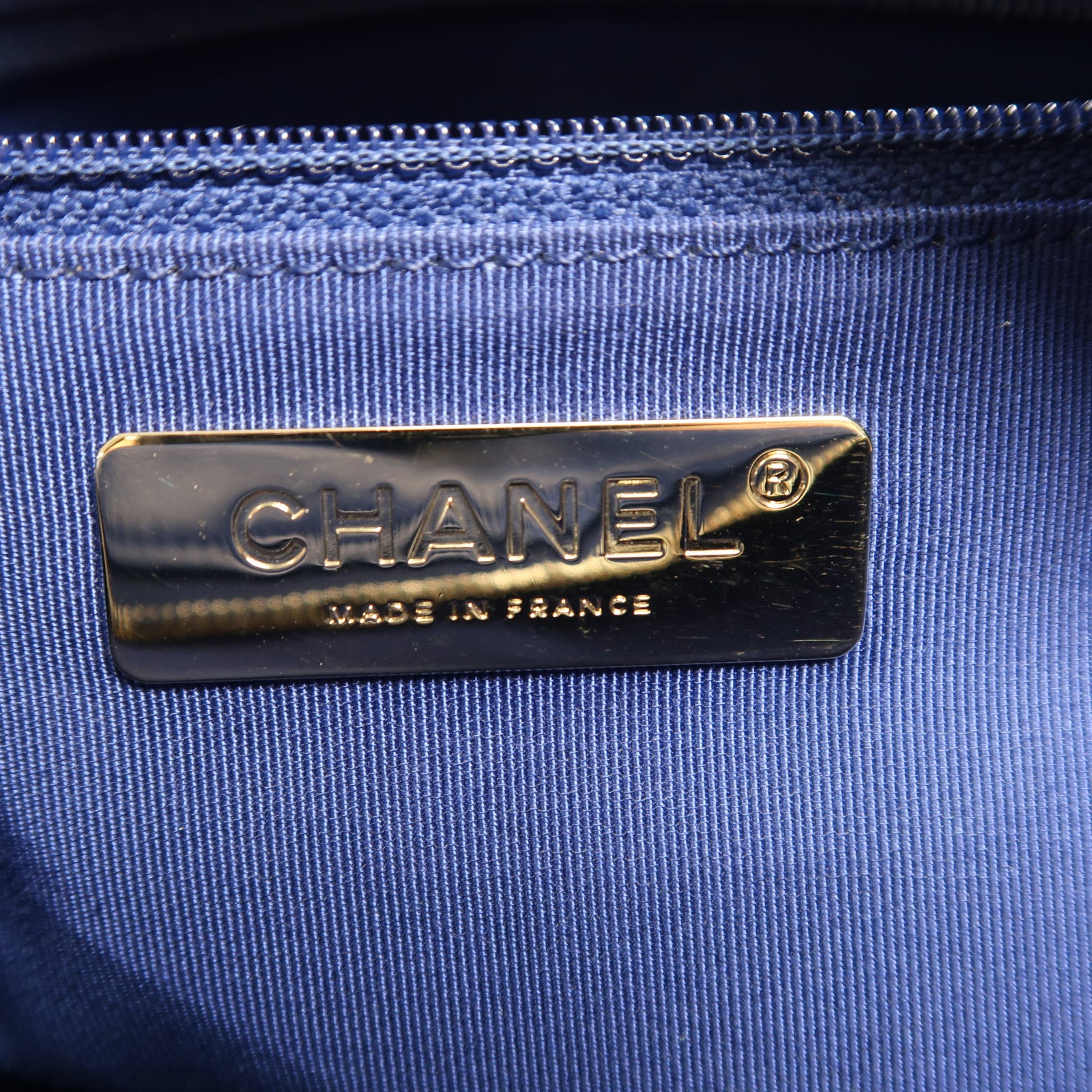 CHANEL 牛皮皮革Chain Shoulder金扣鏈帶肩背袋