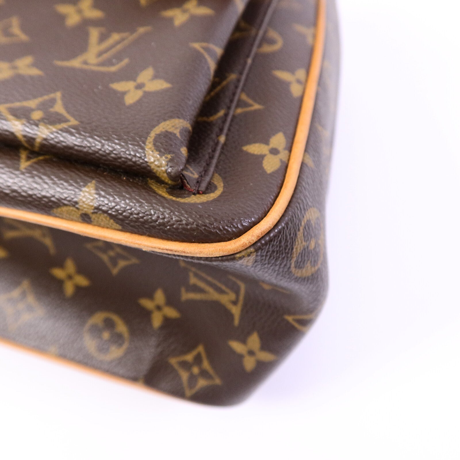 LOUIS VUITTON Monogram Multipli Cite金扣肩背袋