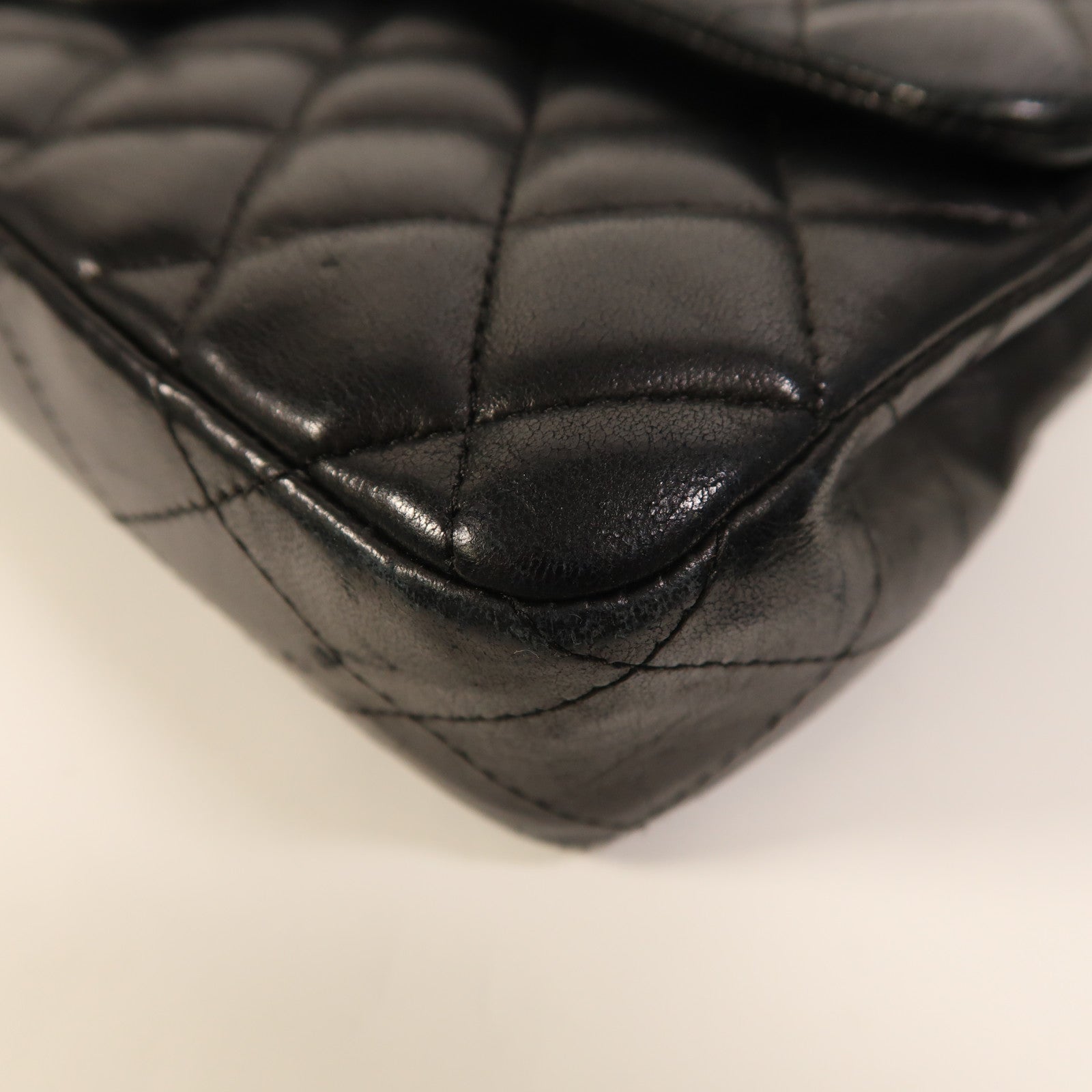 CHANEL 羊皮皮革Chain Shoulder銀扣鏈帶肩背袋