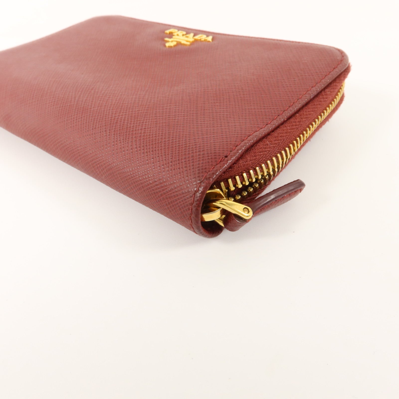 PRADA Saffiano皮革Wallet錢包